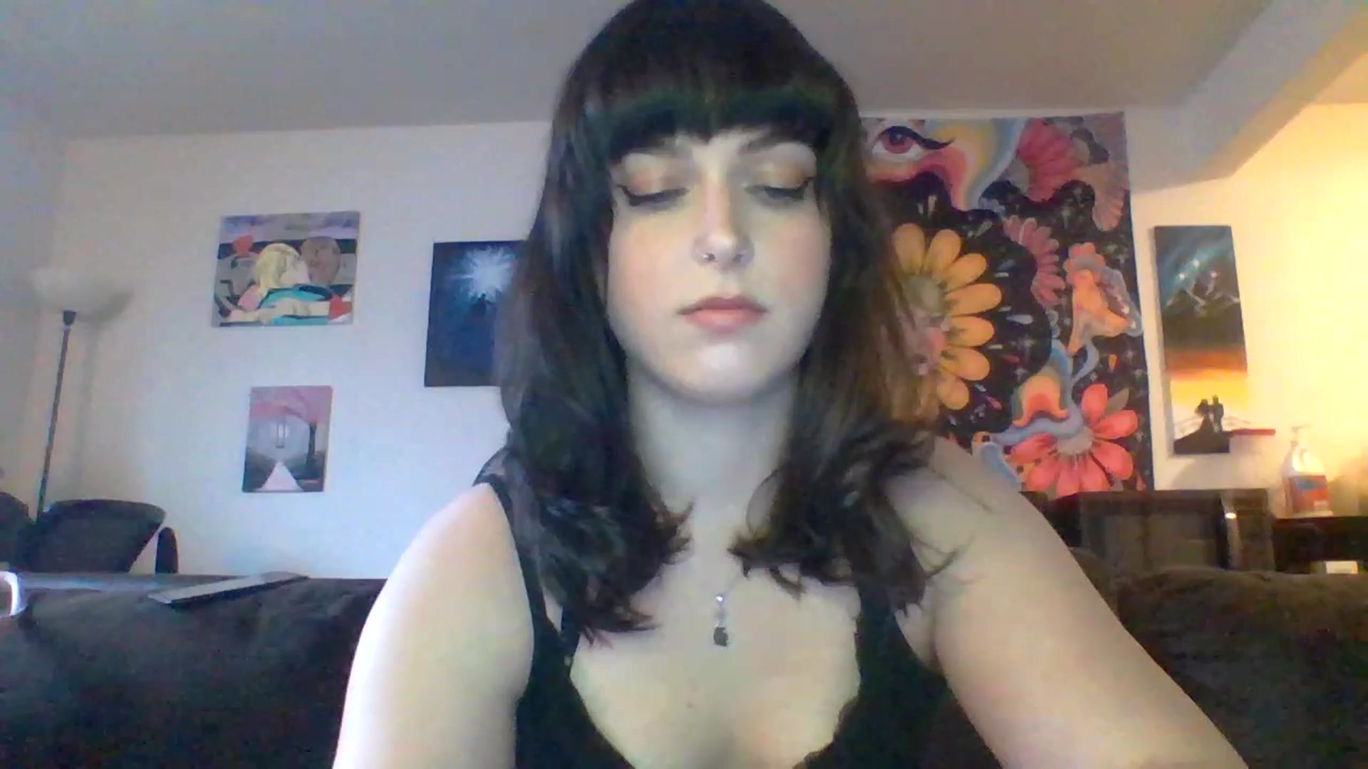 Gallery image thumbnail from AuroraLightz's myfreecams stream on, 04/19/2025, 15:02 image 11 of 20