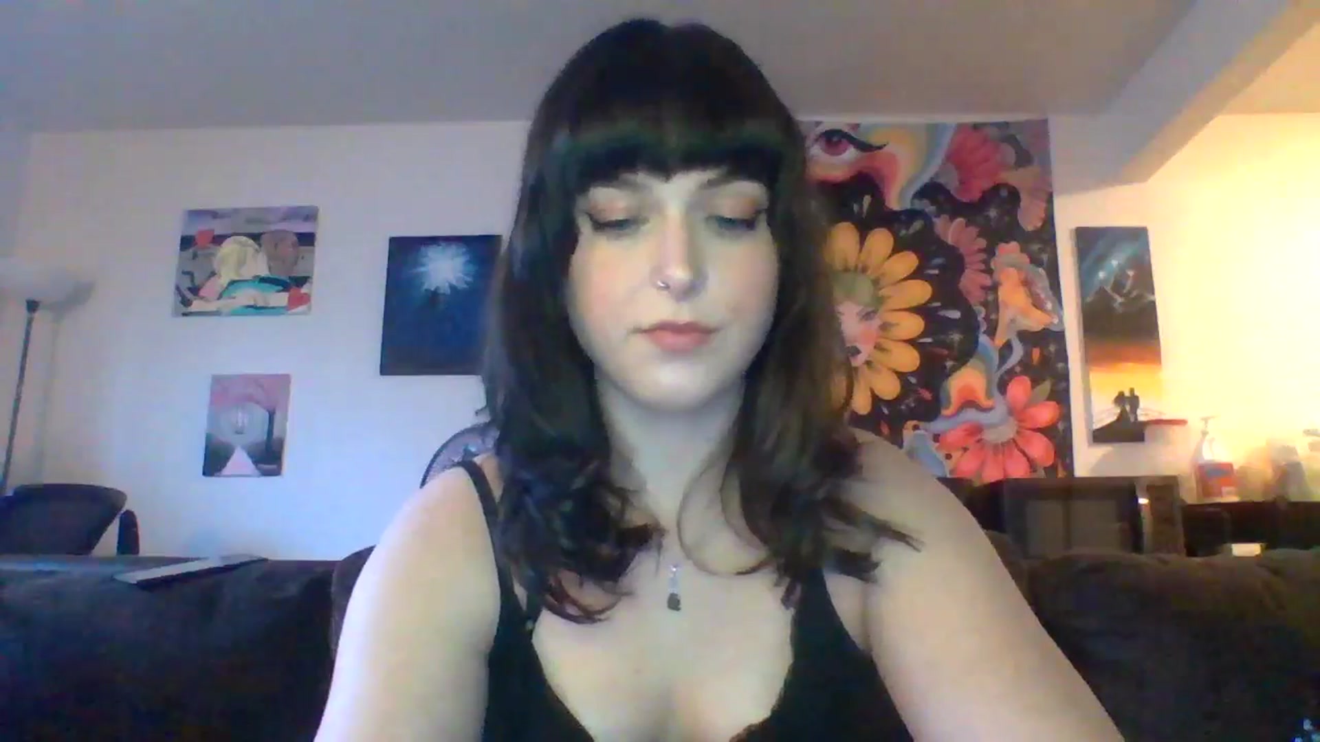 Gallery image thumbnail from AuroraLightz's myfreecams stream on, 04/19/2025, 16:02 image 11 of 20
