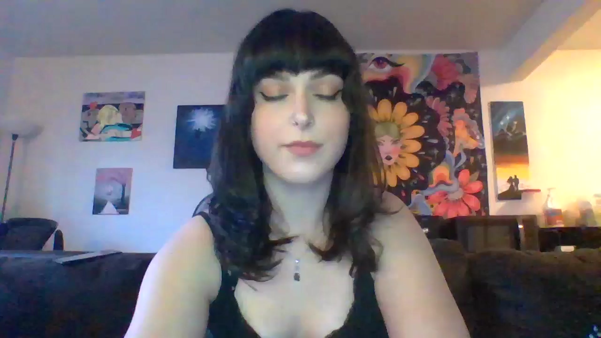 Gallery image thumbnail from AuroraLightz's myfreecams stream on, 04/19/2025, 16:02 image 13 of 20