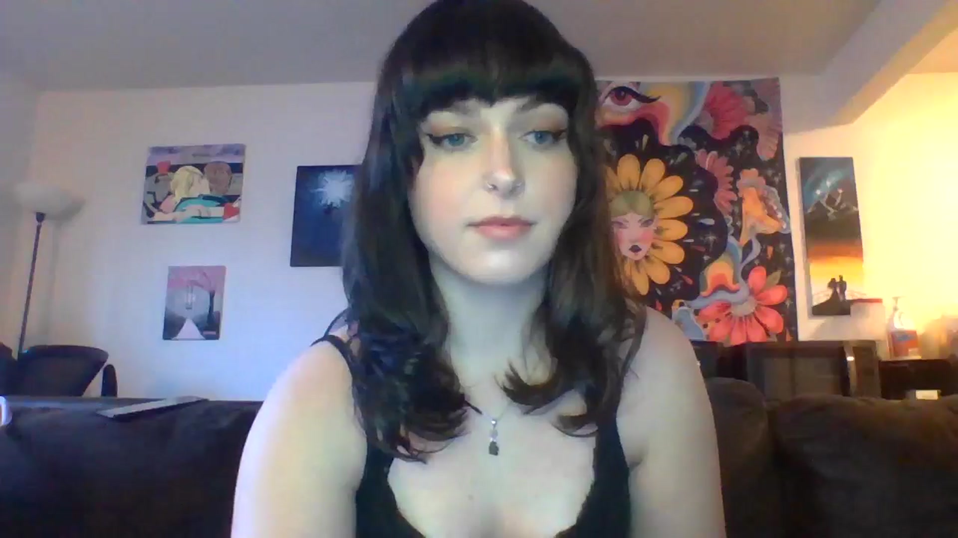 Gallery image thumbnail from AuroraLightz's myfreecams stream on, 04/19/2025, 16:02 image 2 of 20