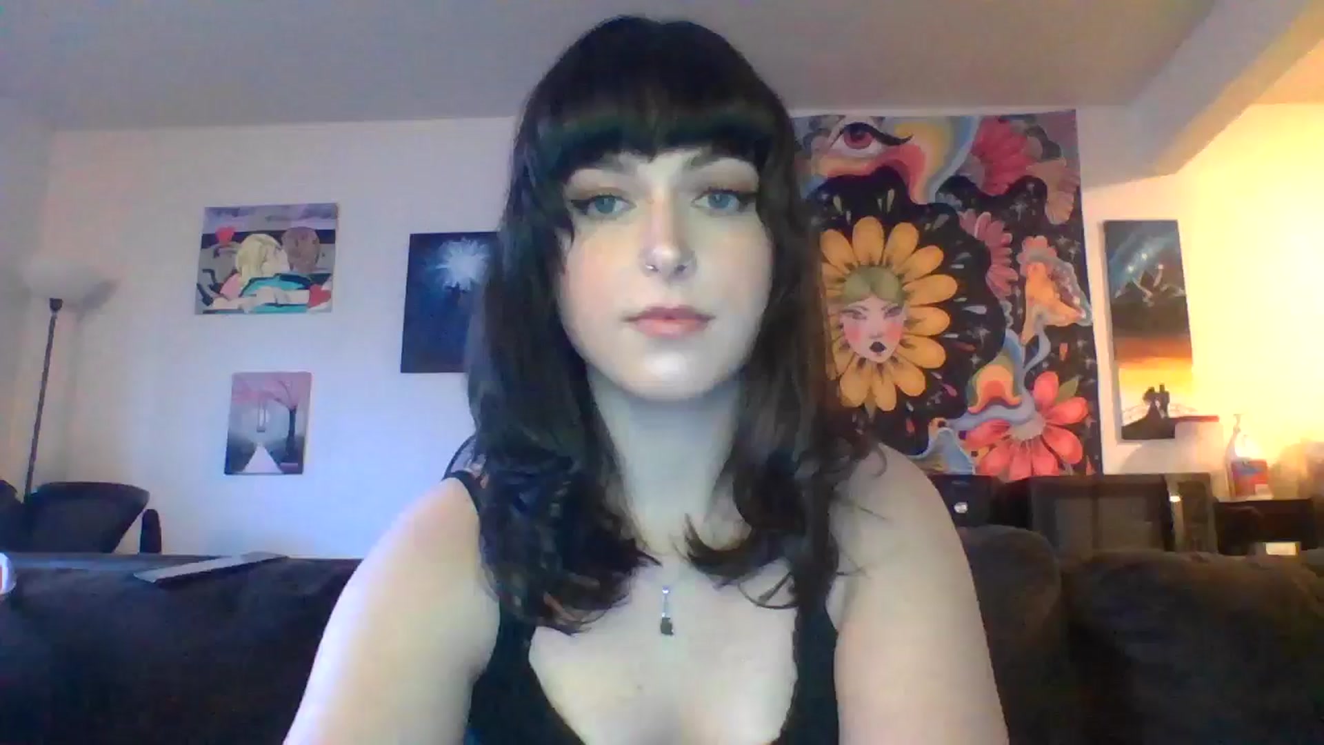 Gallery image thumbnail from AuroraLightz's myfreecams stream on, 04/19/2025, 16:02 image 4 of 20