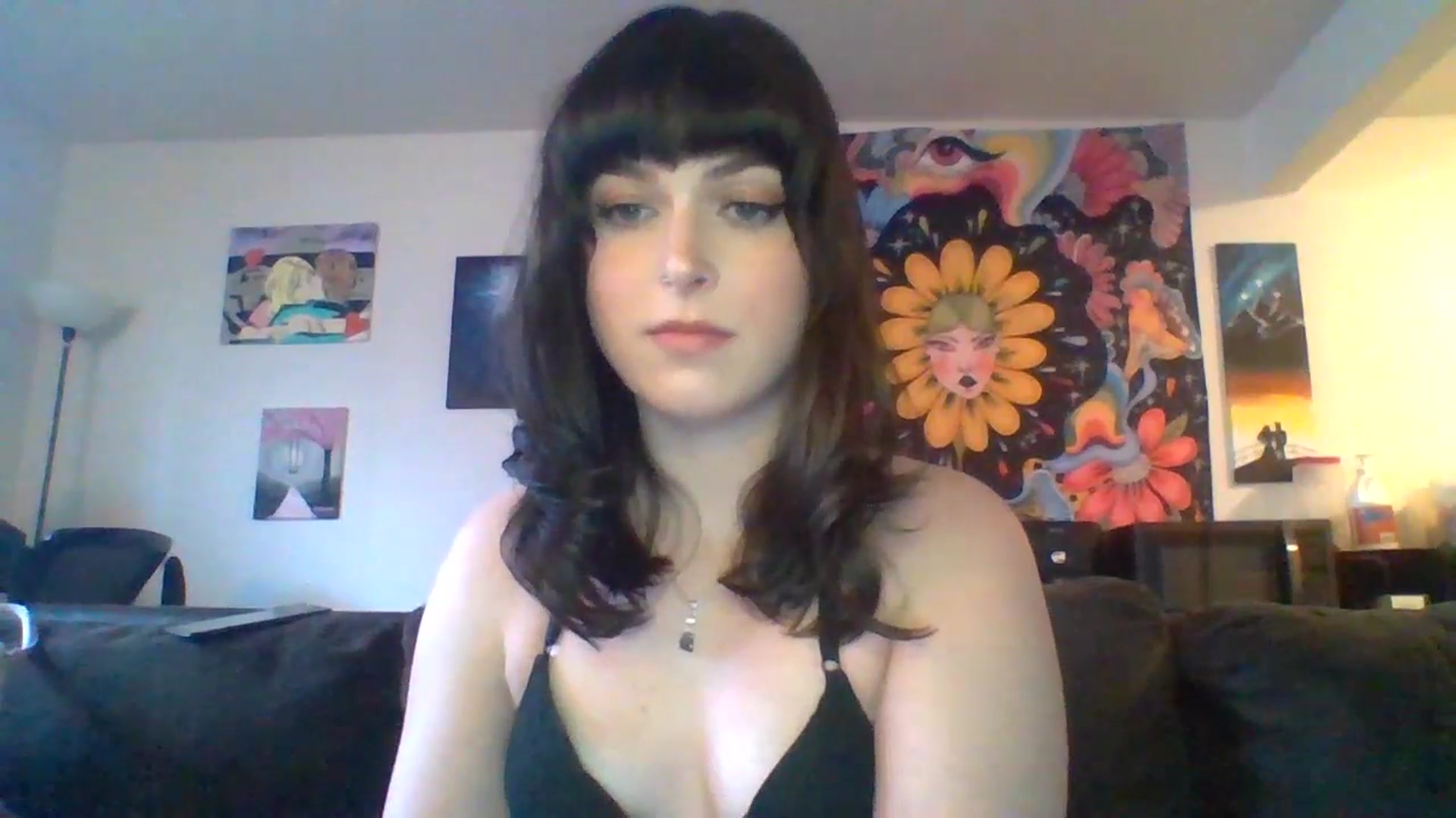 Gallery image thumbnail from AuroraLightz's myfreecams stream on, 04/19/2025, 16:30 image 14 of 20