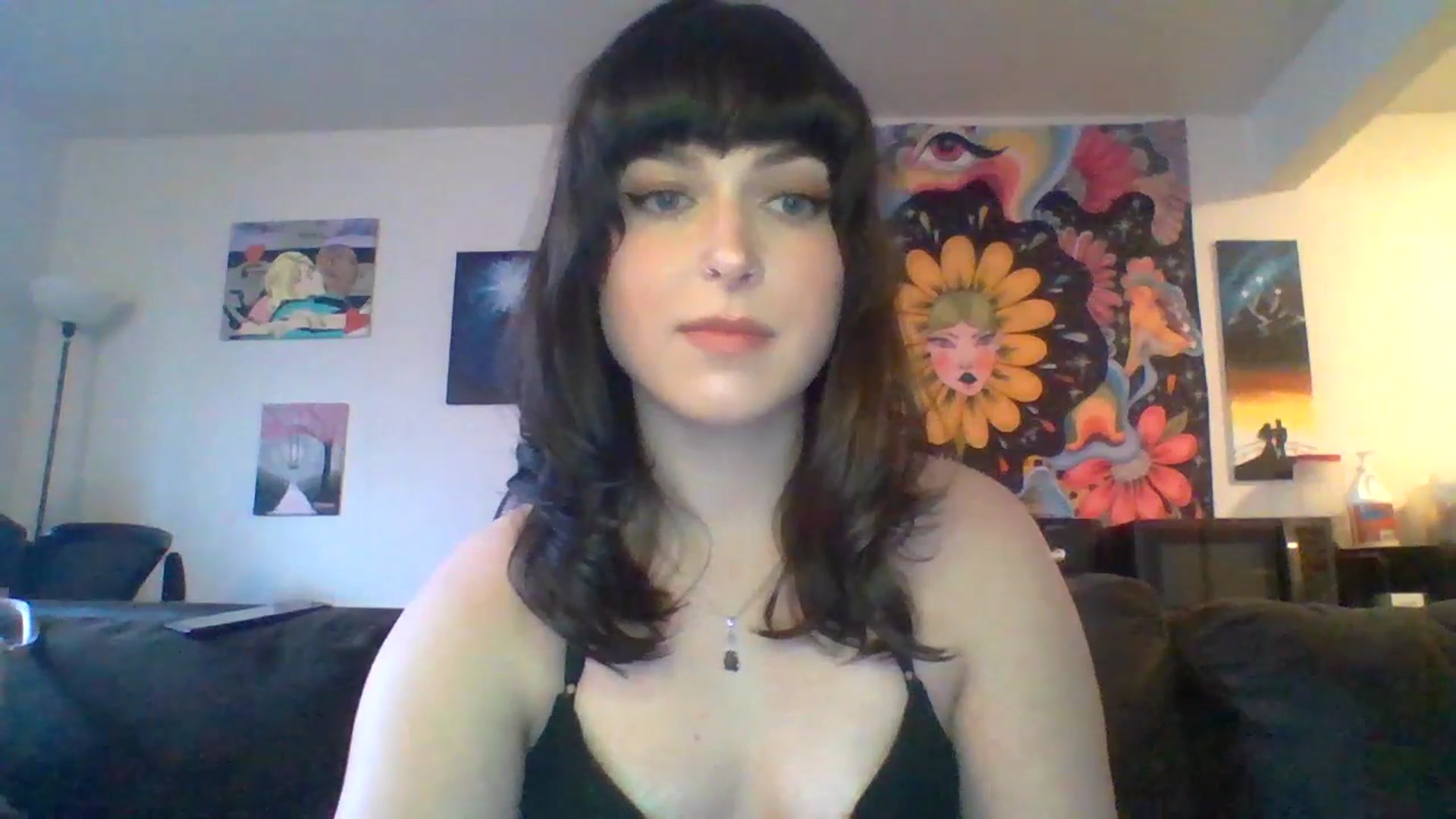 Gallery image thumbnail from AuroraLightz's myfreecams stream on, 04/19/2025, 16:30 image 12 of 20
