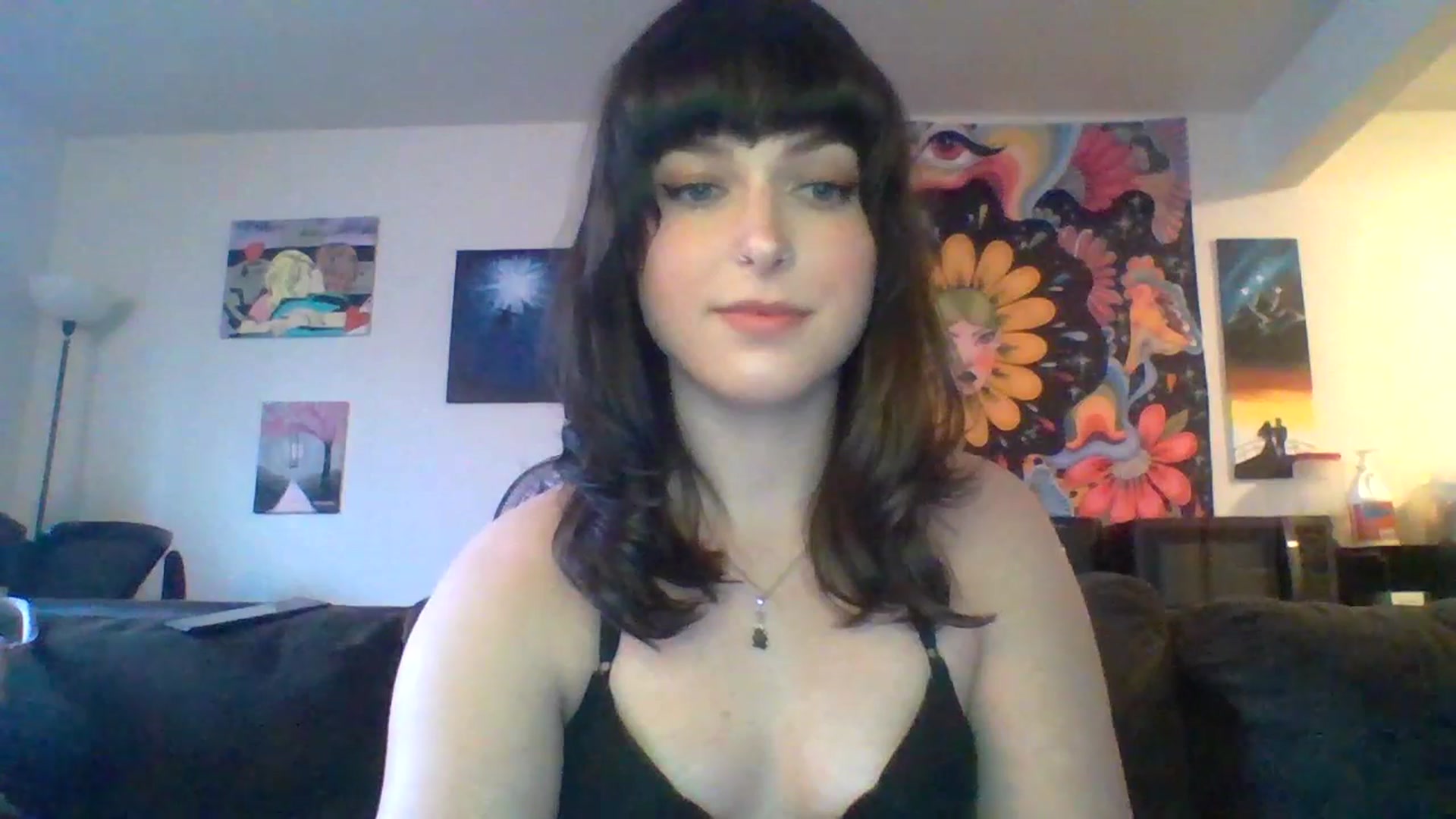 Gallery image thumbnail from AuroraLightz's myfreecams stream on, 04/19/2025, 16:30 image 8 of 20