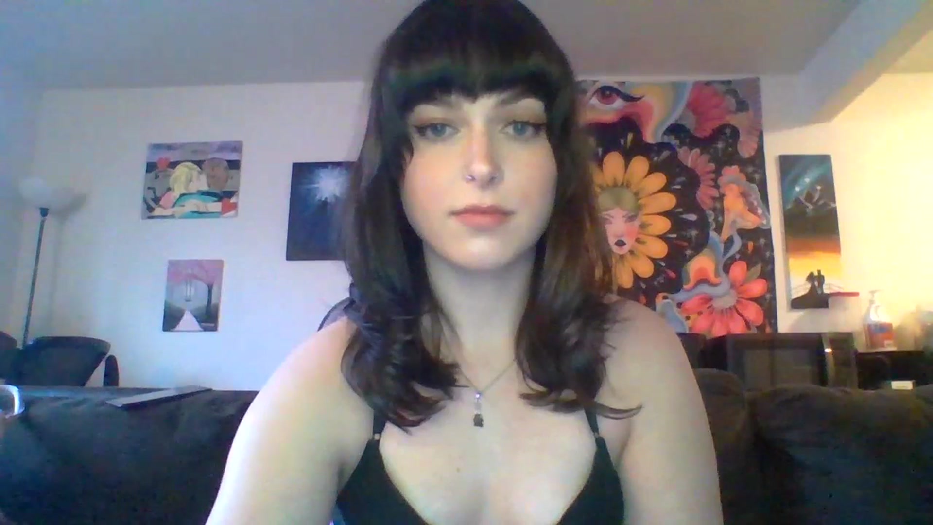 Gallery image thumbnail from AuroraLightz's myfreecams stream on, 04/19/2025, 16:30 image 6 of 20