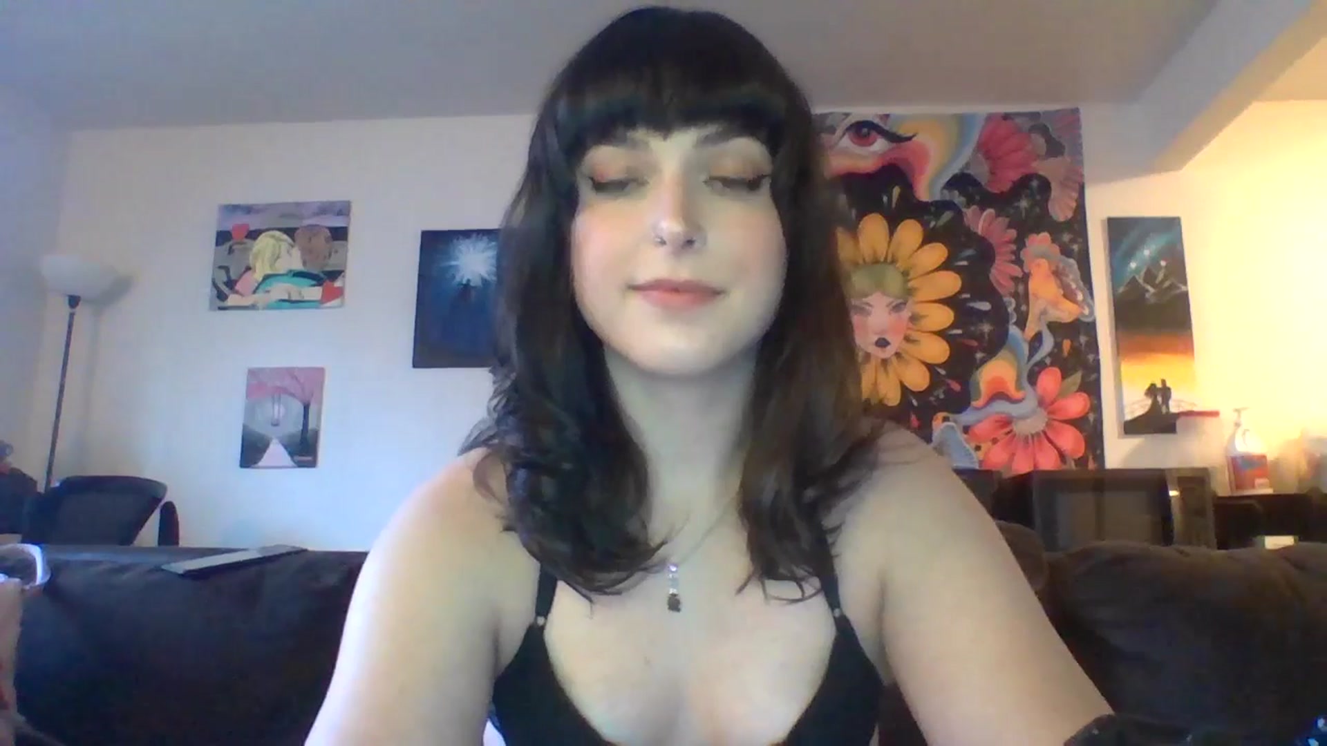 Gallery image thumbnail from AuroraLightz's myfreecams stream on, 04/19/2025, 16:56 image 2 of 20