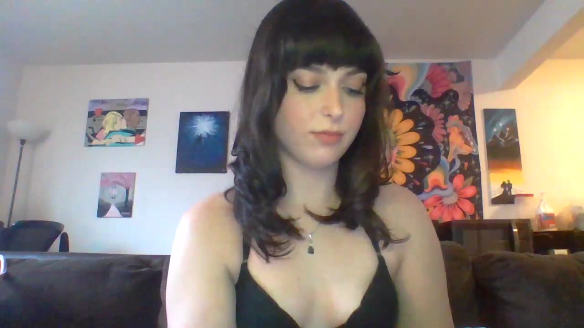 Gallery image thumbnail from AuroraLightz's myfreecams stream on, 04/19/2025, 18:20 image 19 of 20