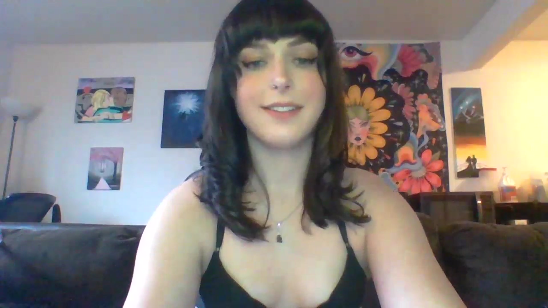 Gallery image thumbnail from AuroraLightz's myfreecams stream on, 04/19/2025, 18:20 image 14 of 20