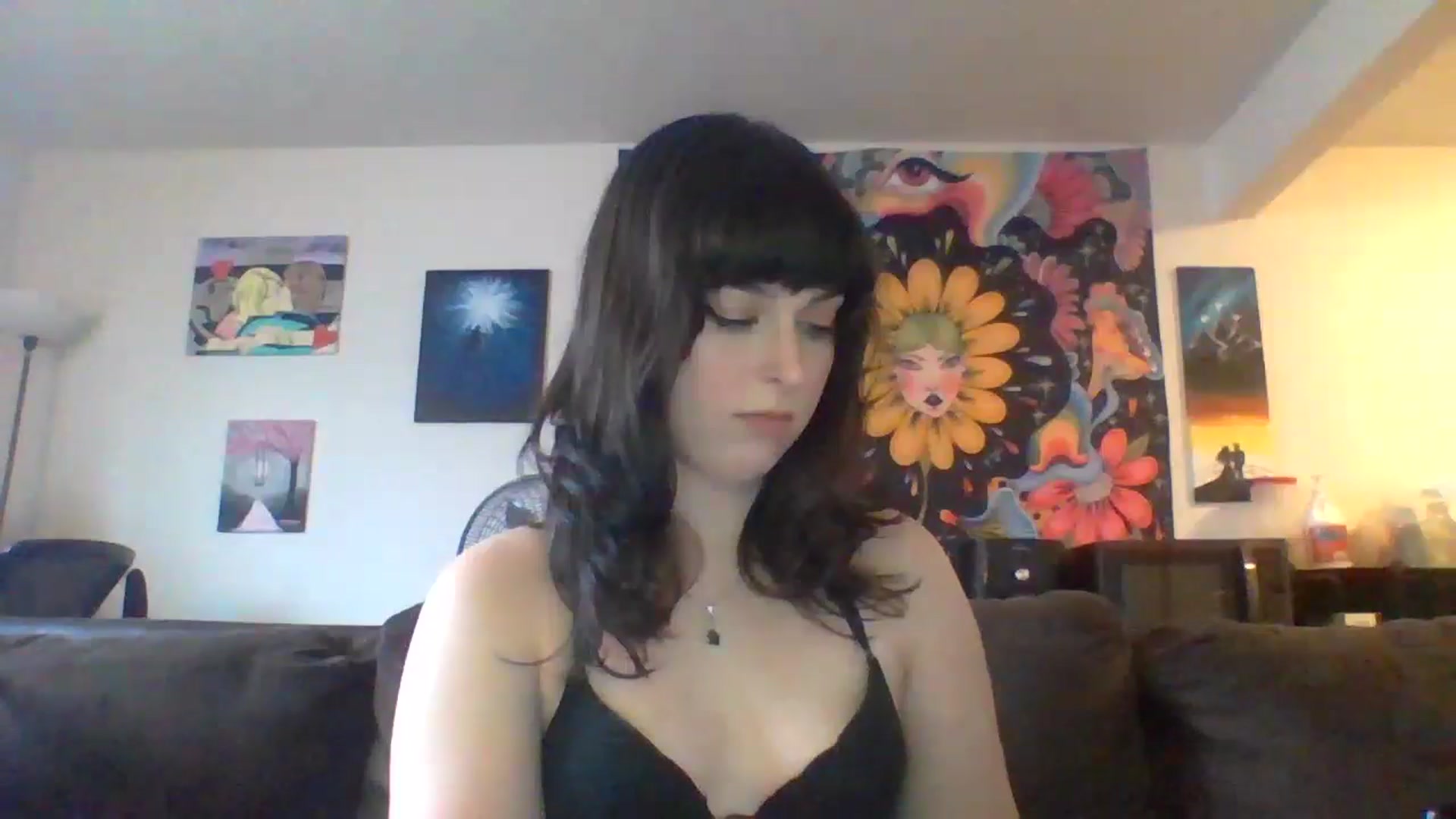 Gallery image thumbnail from AuroraLightz's myfreecams stream on, 04/19/2025, 19:02 image 16 of 20