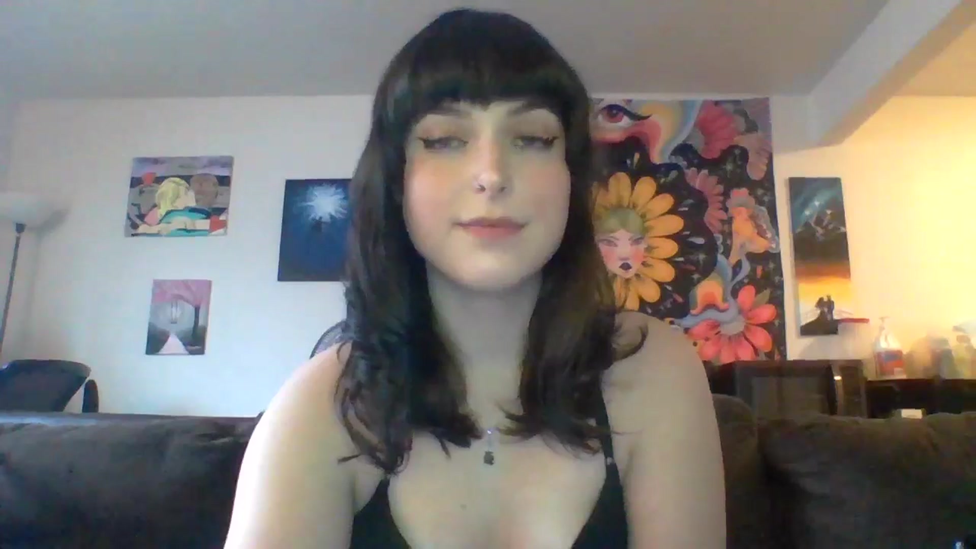 Gallery image thumbnail from AuroraLightz's myfreecams stream on, 04/19/2025, 19:02 image 5 of 20