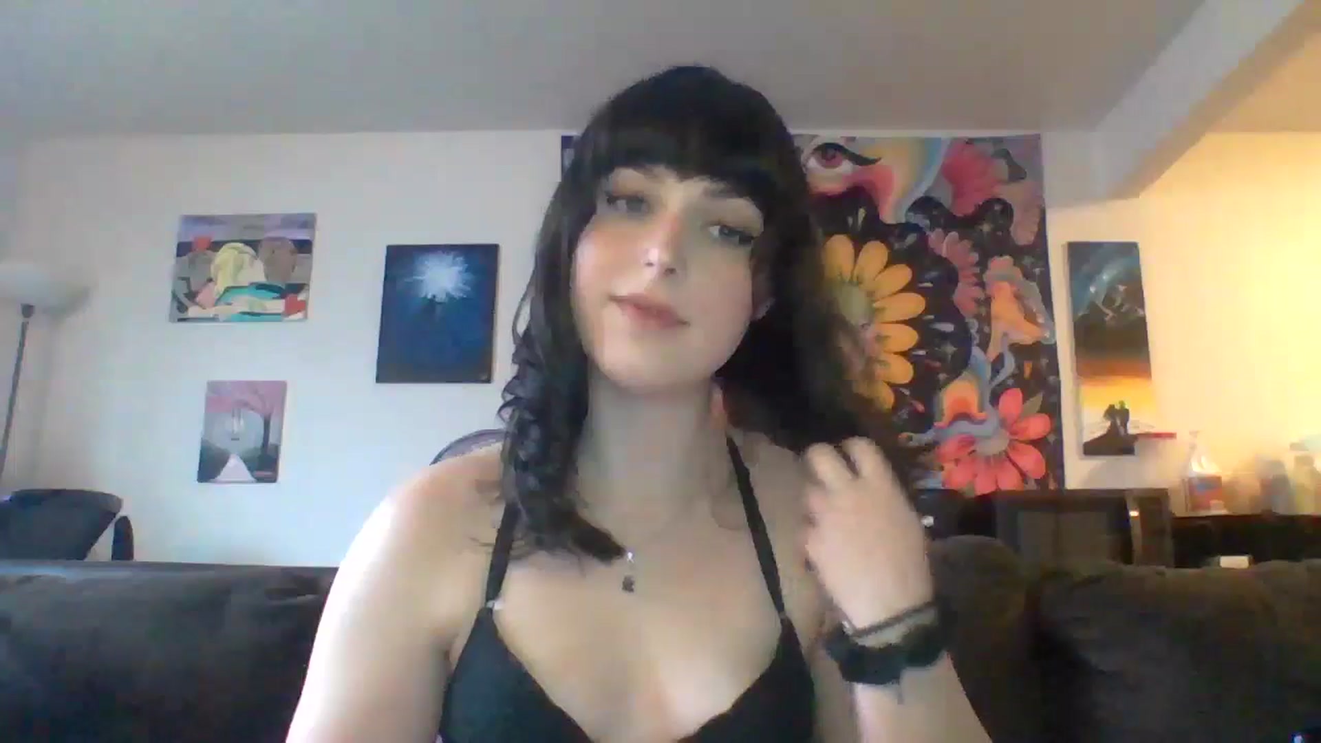 Gallery image thumbnail from AuroraLightz's myfreecams stream on, 04/19/2025, 19:02 image 18 of 20