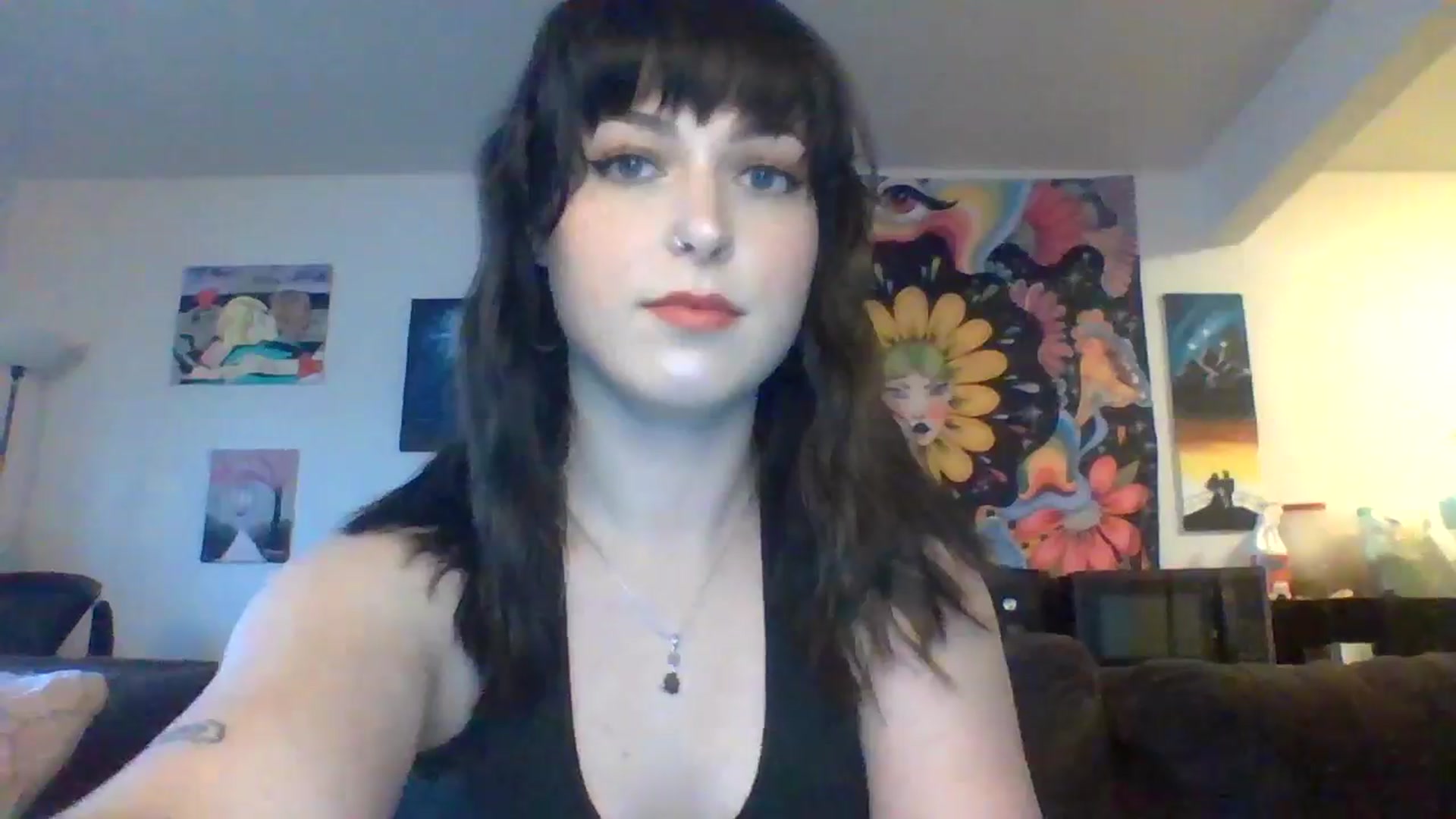 Gallery image thumbnail from AuroraLightz's myfreecams stream on, 05/03/2025, 17:18 image 5 of 20