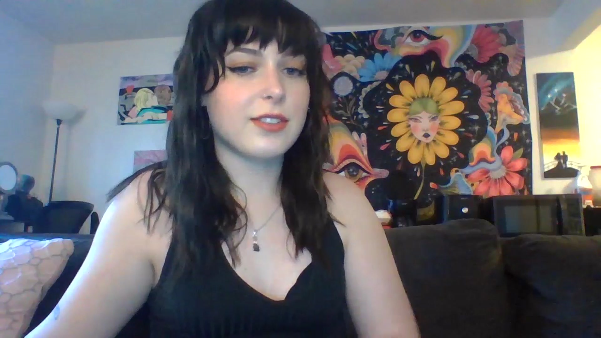 Gallery image thumbnail from AuroraLightz's myfreecams stream on, 05/03/2025, 19:04 image 17 of 20