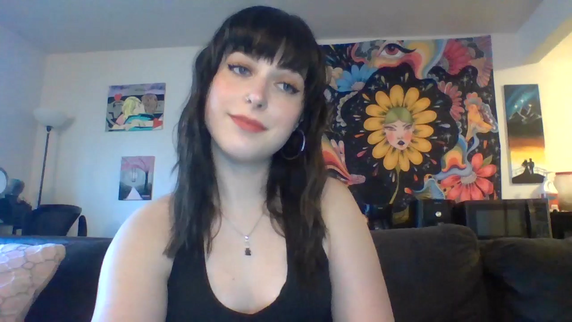 Gallery image thumbnail from AuroraLightz's myfreecams stream on, 05/03/2025, 21:58 image 19 of 20