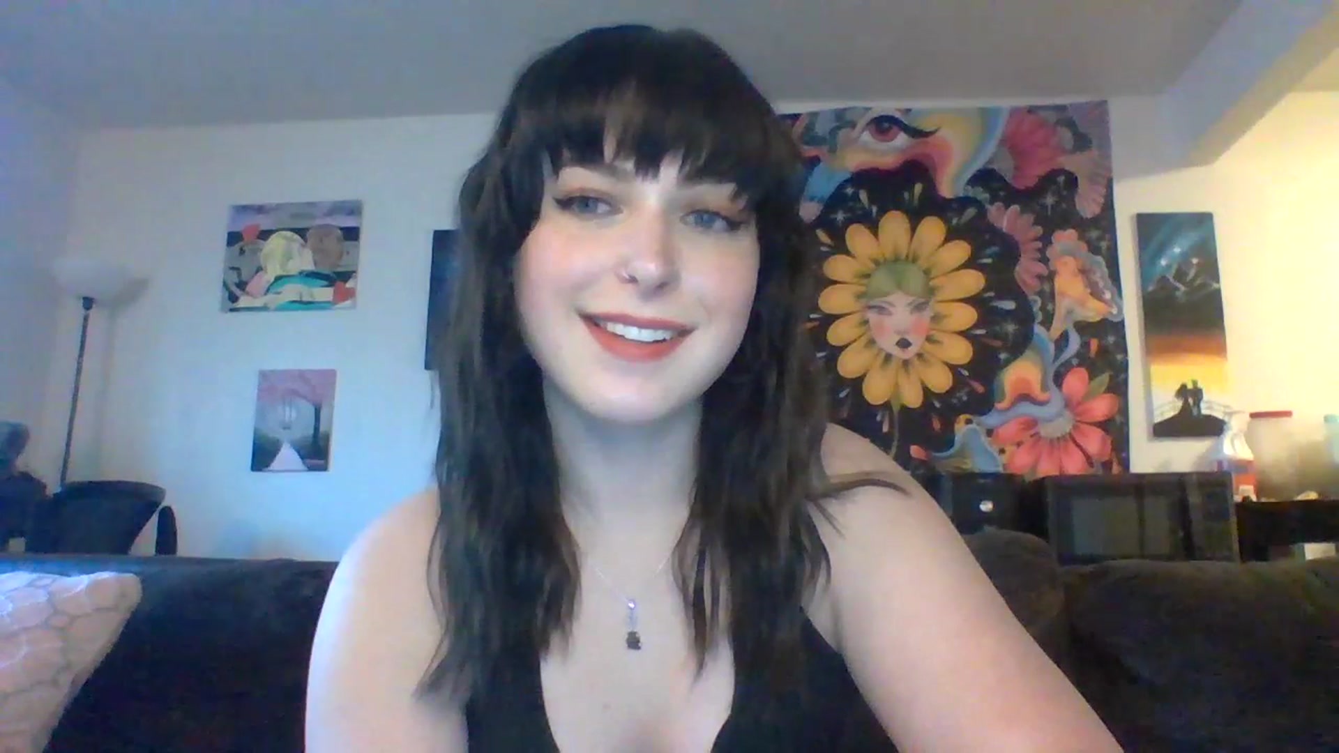 Gallery image thumbnail from AuroraLightz's myfreecams stream on, 05/03/2025, 21:58 image 12 of 20