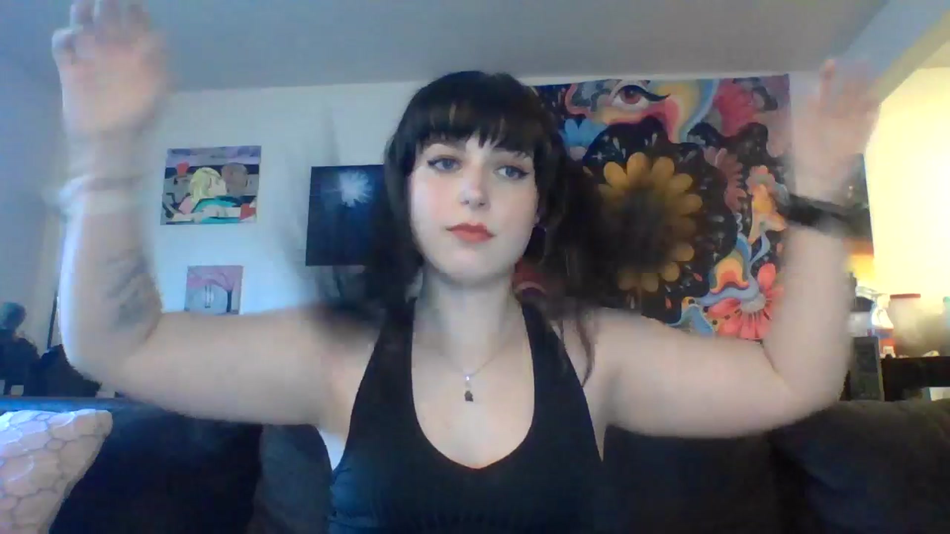 Gallery image thumbnail from AuroraLightz's myfreecams stream on, 05/03/2025, 22:36 image 11 of 20