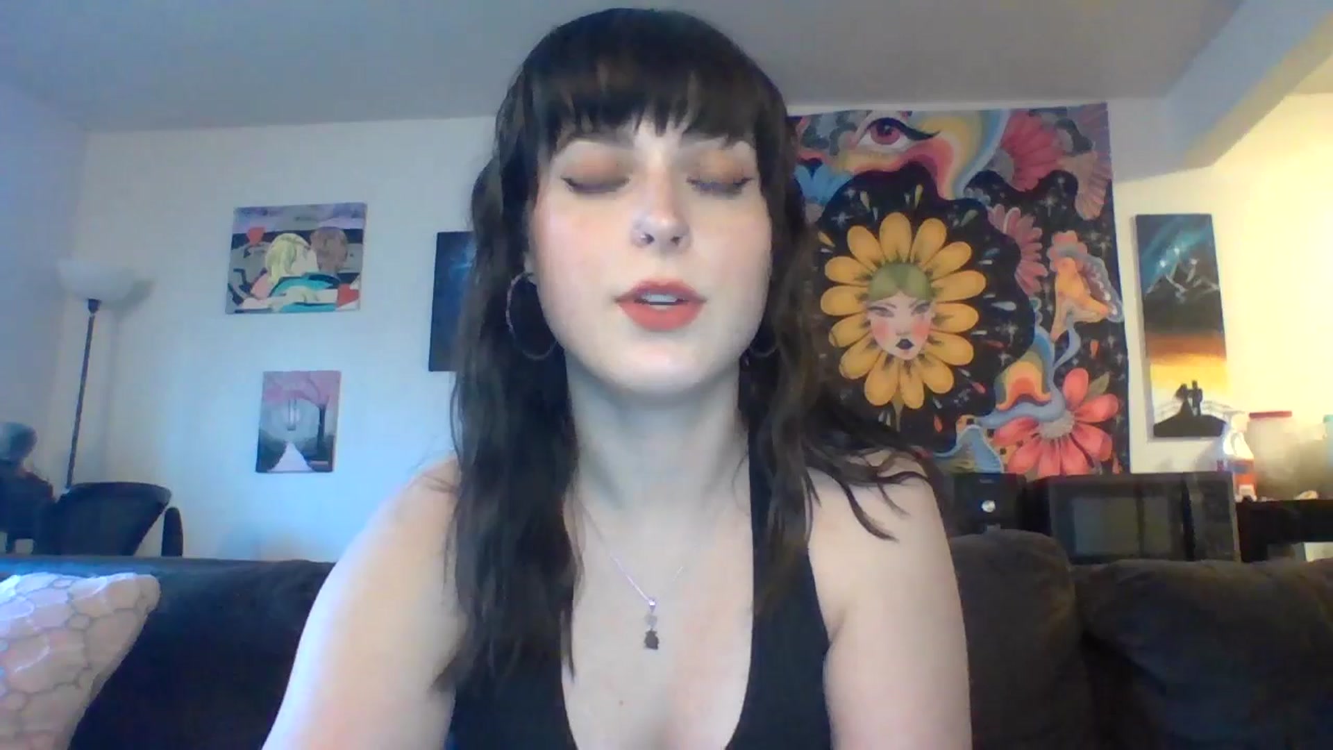 Gallery image thumbnail from AuroraLightz's myfreecams stream on, 05/03/2025, 22:36 image 3 of 20