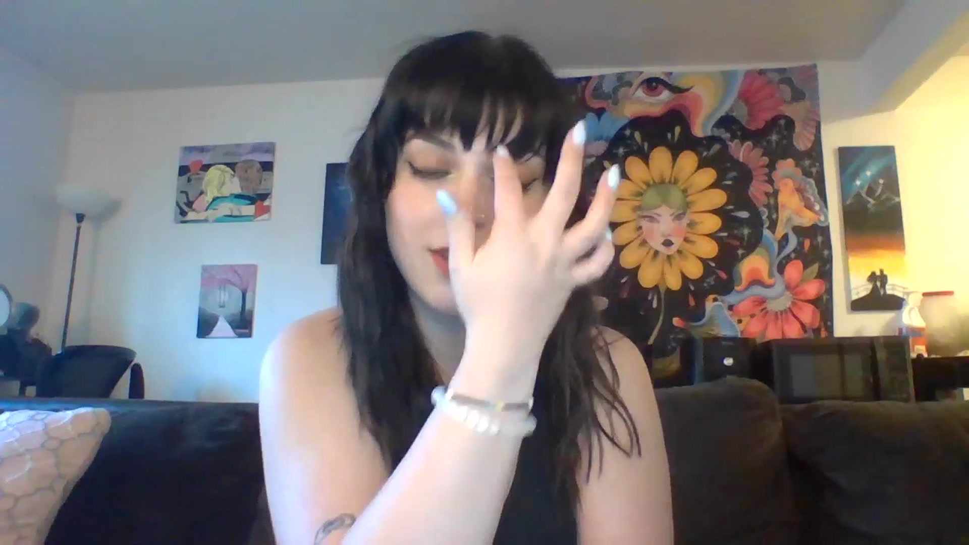 Gallery image thumbnail from AuroraLightz's myfreecams stream on, 05/03/2025, 23:29 image 16 of 20