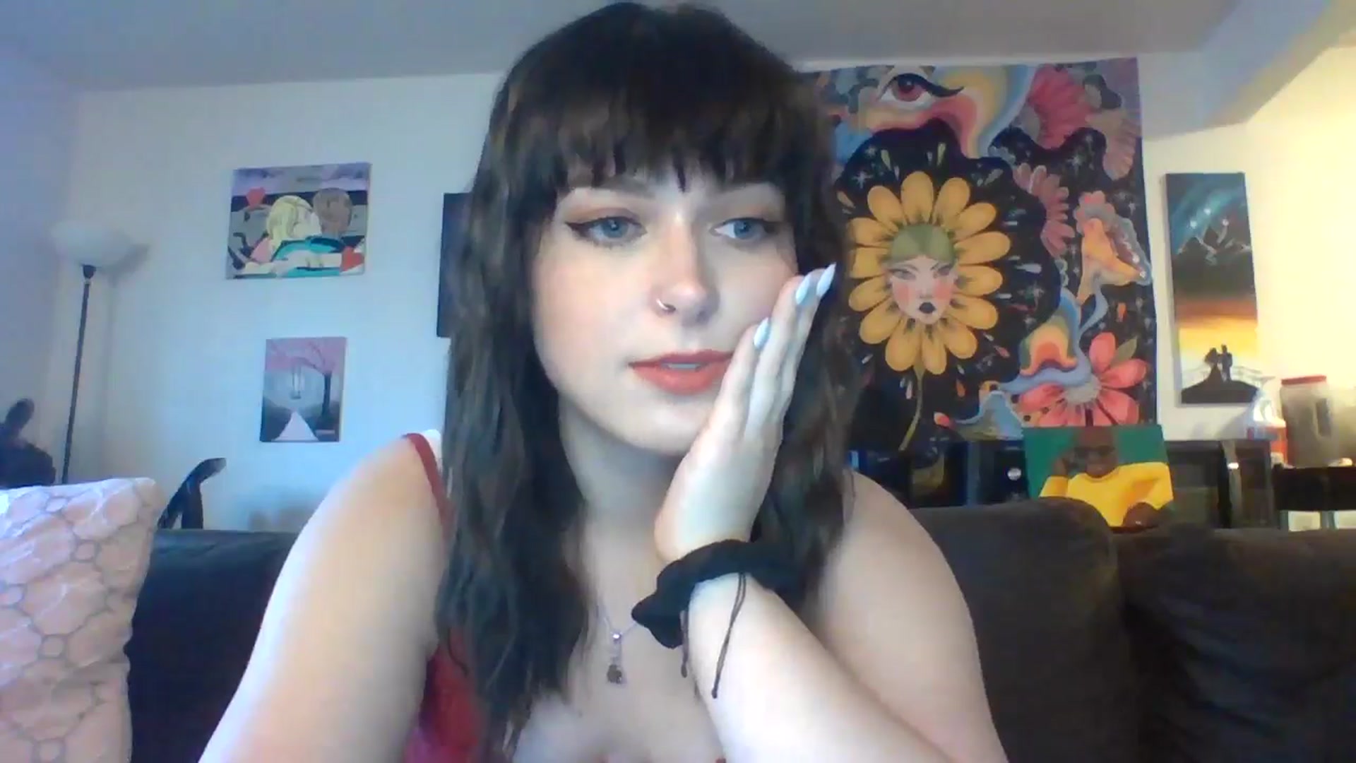 Gallery image thumbnail from AuroraLightz's myfreecams stream on, 05/12/2025, 20:13 image 19 of 20