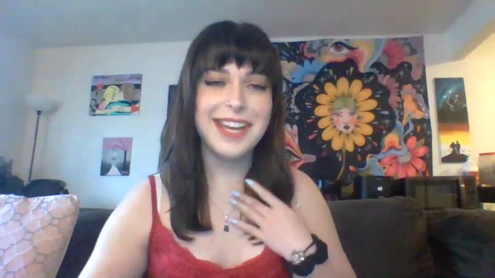Gallery image thumbnail from AuroraLightz's myfreecams stream on, 05/15/2025, 18:20 image 15 of 20