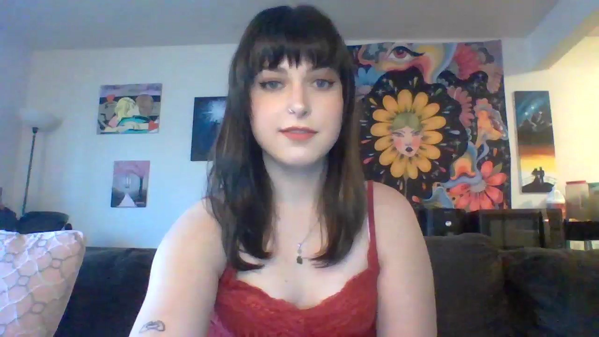 Gallery image thumbnail from AuroraLightz's myfreecams stream on, 05/15/2025, 18:20 image 6 of 20