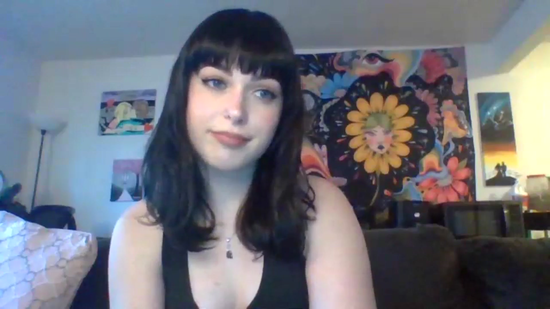 Gallery image thumbnail from AuroraLightz's myfreecams stream on, 05/16/2025, 18:34 image 15 of 20