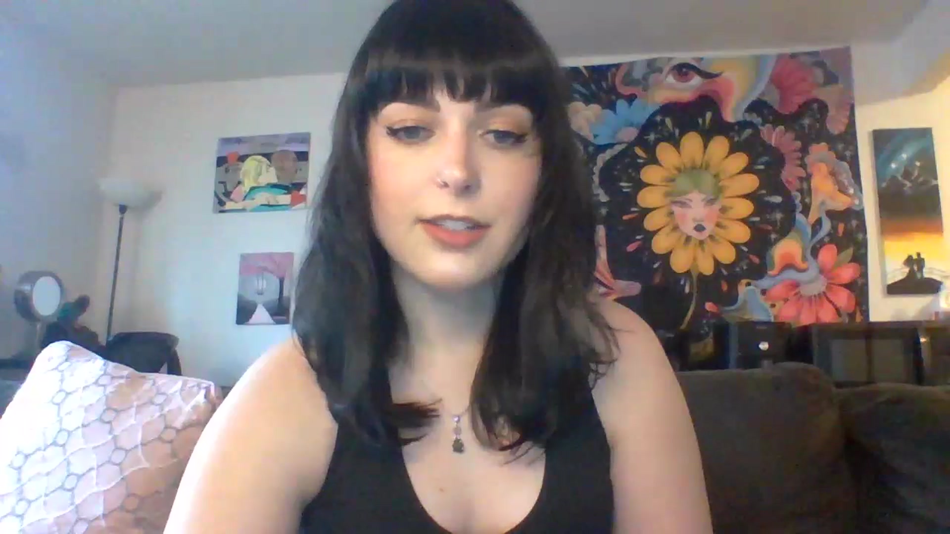 Gallery image thumbnail from AuroraLightz's myfreecams stream on, 05/16/2025, 19:34 image 15 of 20