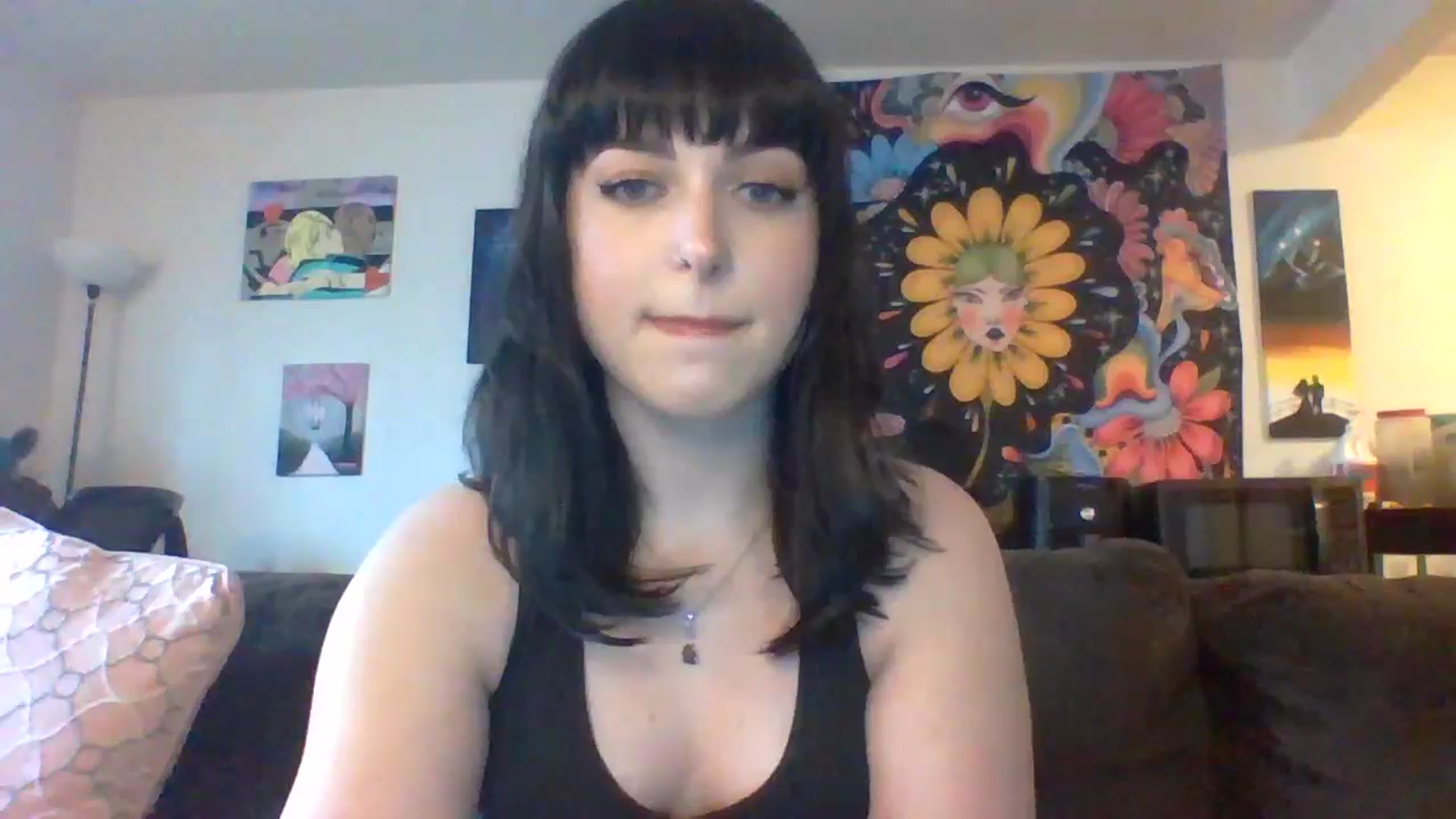 Gallery image thumbnail from AuroraLightz's myfreecams stream on, 05/16/2025, 20:05 image 2 of 20