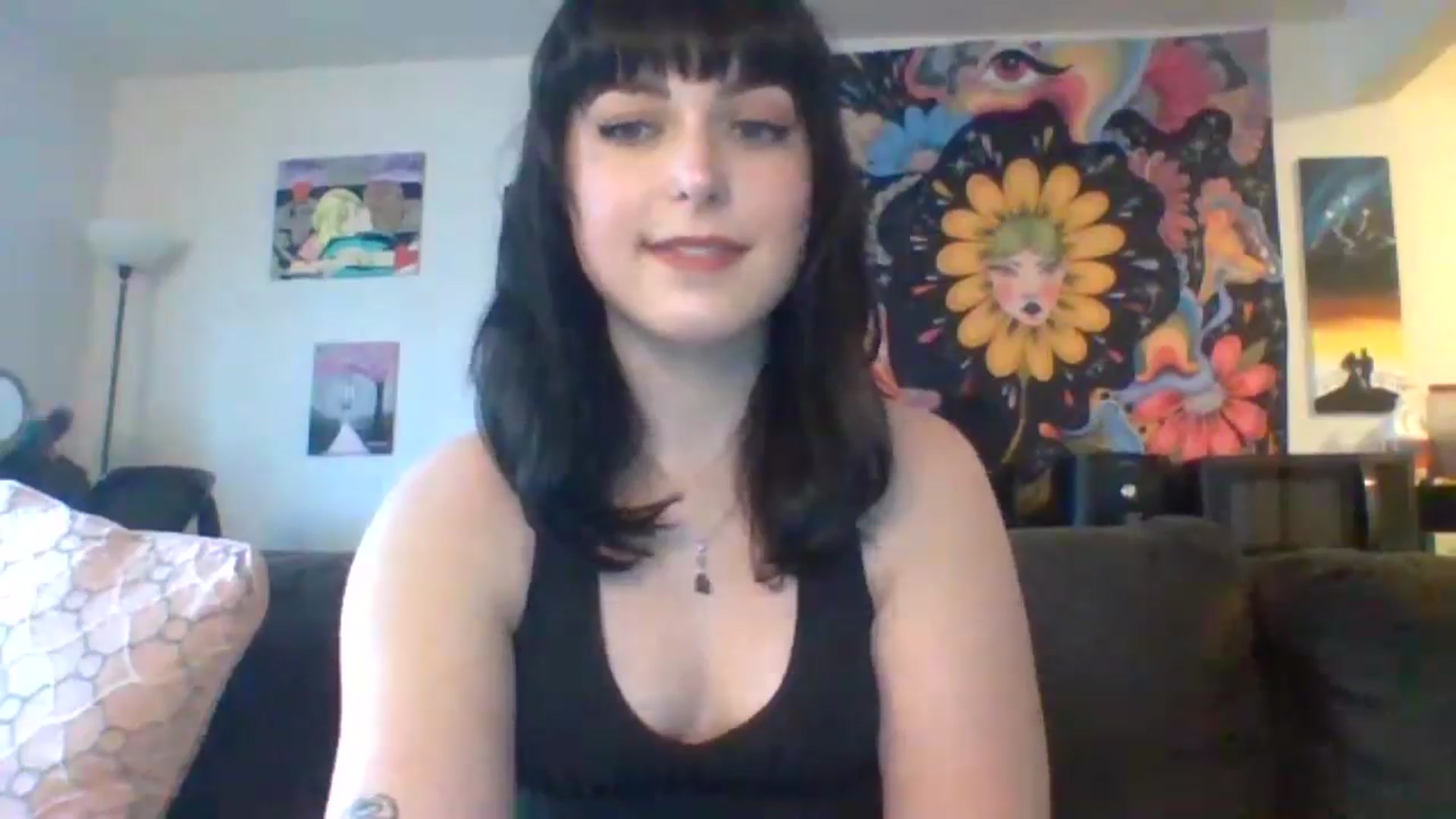 Gallery image thumbnail from AuroraLightz's myfreecams stream on, 05/16/2025, 20:05 image 7 of 20
