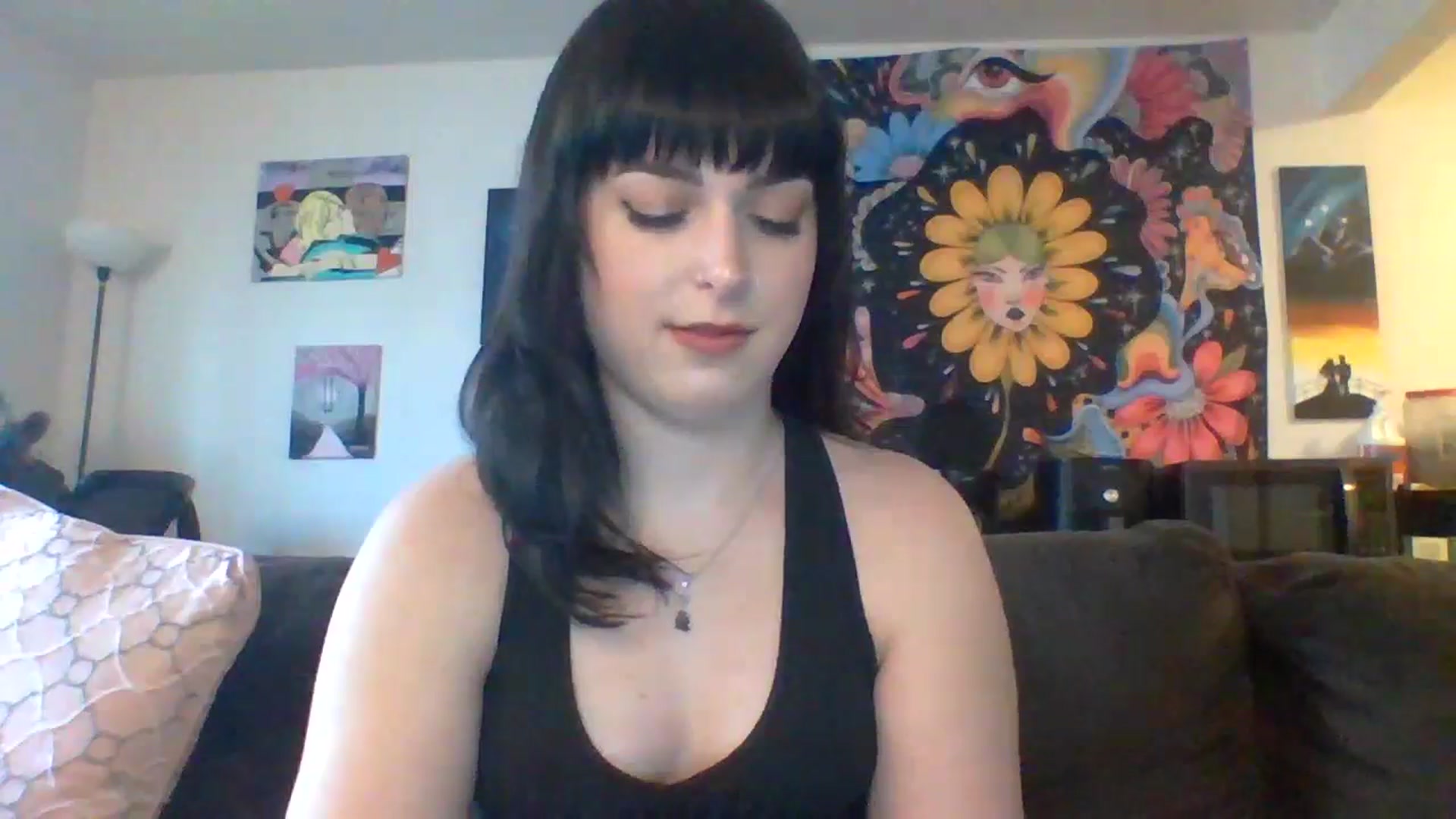 Gallery image thumbnail from AuroraLightz's myfreecams stream on, 05/16/2025, 20:05 image 11 of 20