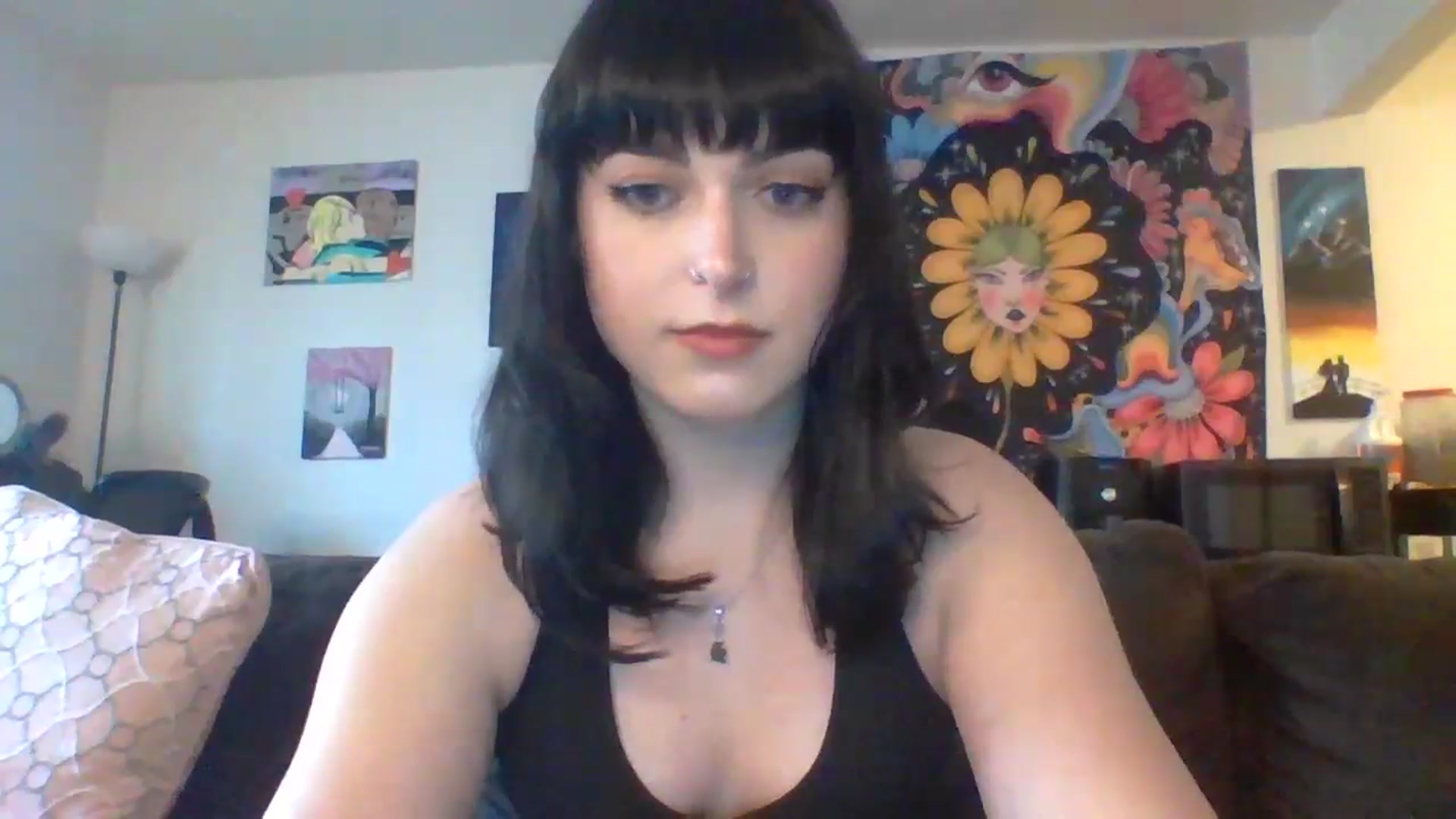 Gallery image thumbnail from AuroraLightz's myfreecams stream on, 05/16/2025, 20:05 image 5 of 20
