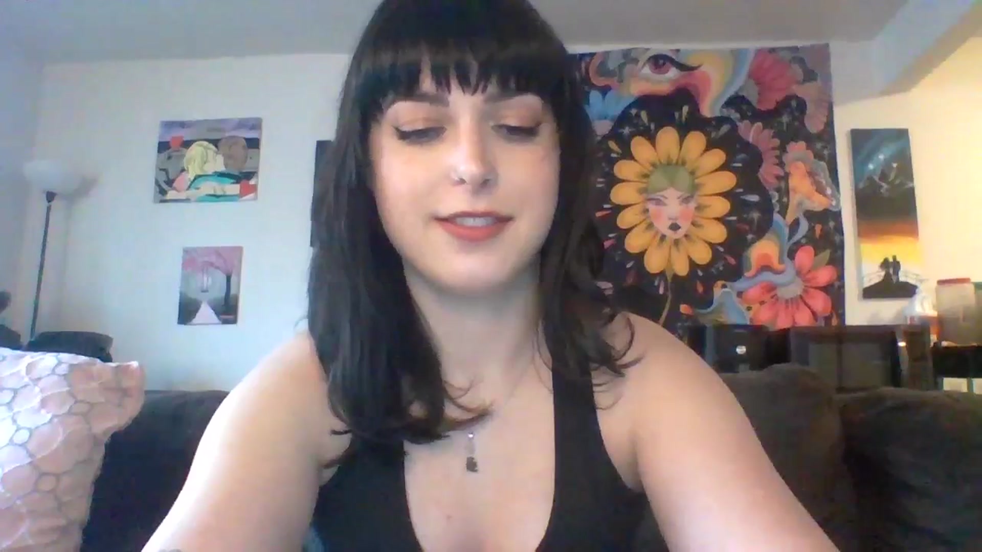 Gallery image thumbnail from AuroraLightz's myfreecams stream on, 05/16/2025, 21:49 image 8 of 20