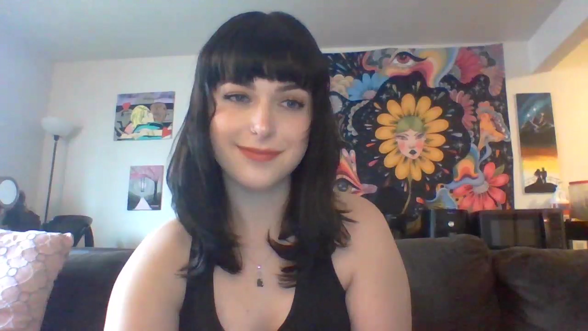 Gallery image thumbnail from AuroraLightz's myfreecams stream on, 05/17/2025, 19:18 image 15 of 20