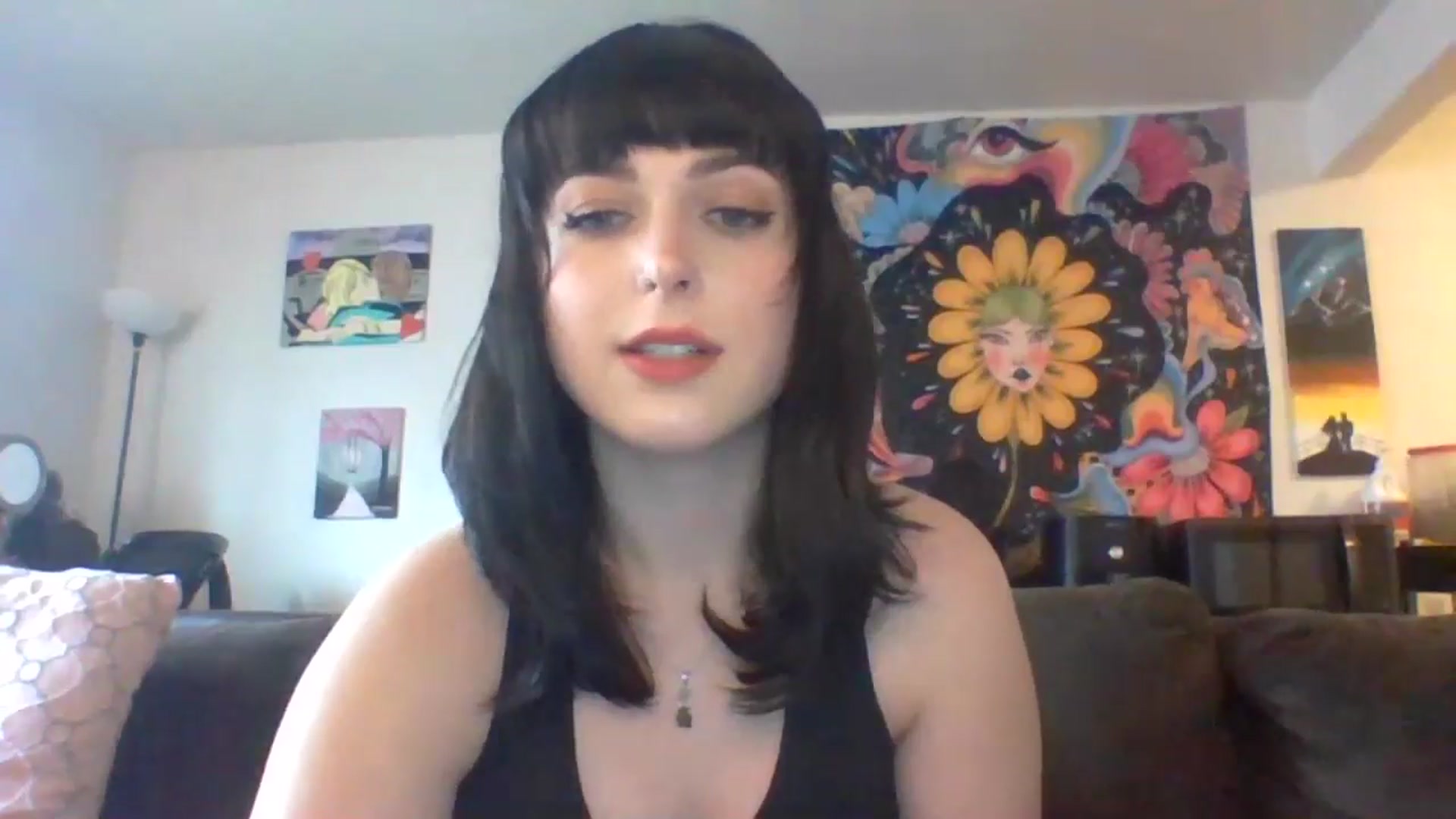 Gallery image thumbnail from AuroraLightz's myfreecams stream on, 05/17/2025, 19:18 image 16 of 20