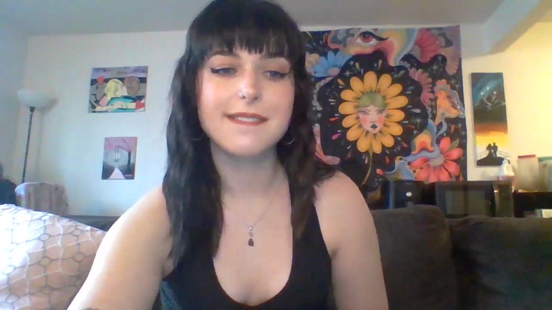 Gallery image thumbnail from AuroraLightz's myfreecams stream on, 05/21/2025, 17:02 image 15 of 20