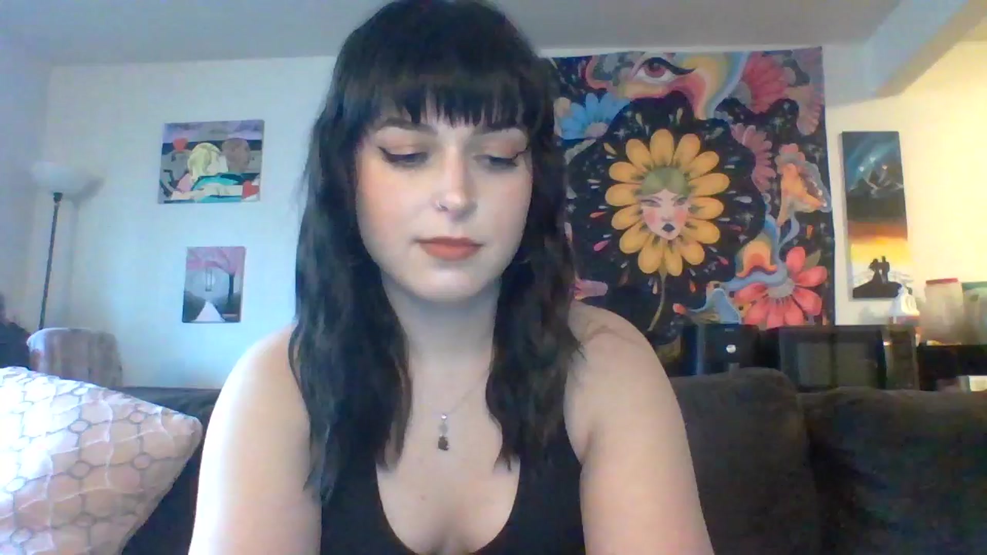 Gallery image thumbnail from AuroraLightz's myfreecams stream on, 05/21/2025, 17:02 image 18 of 20