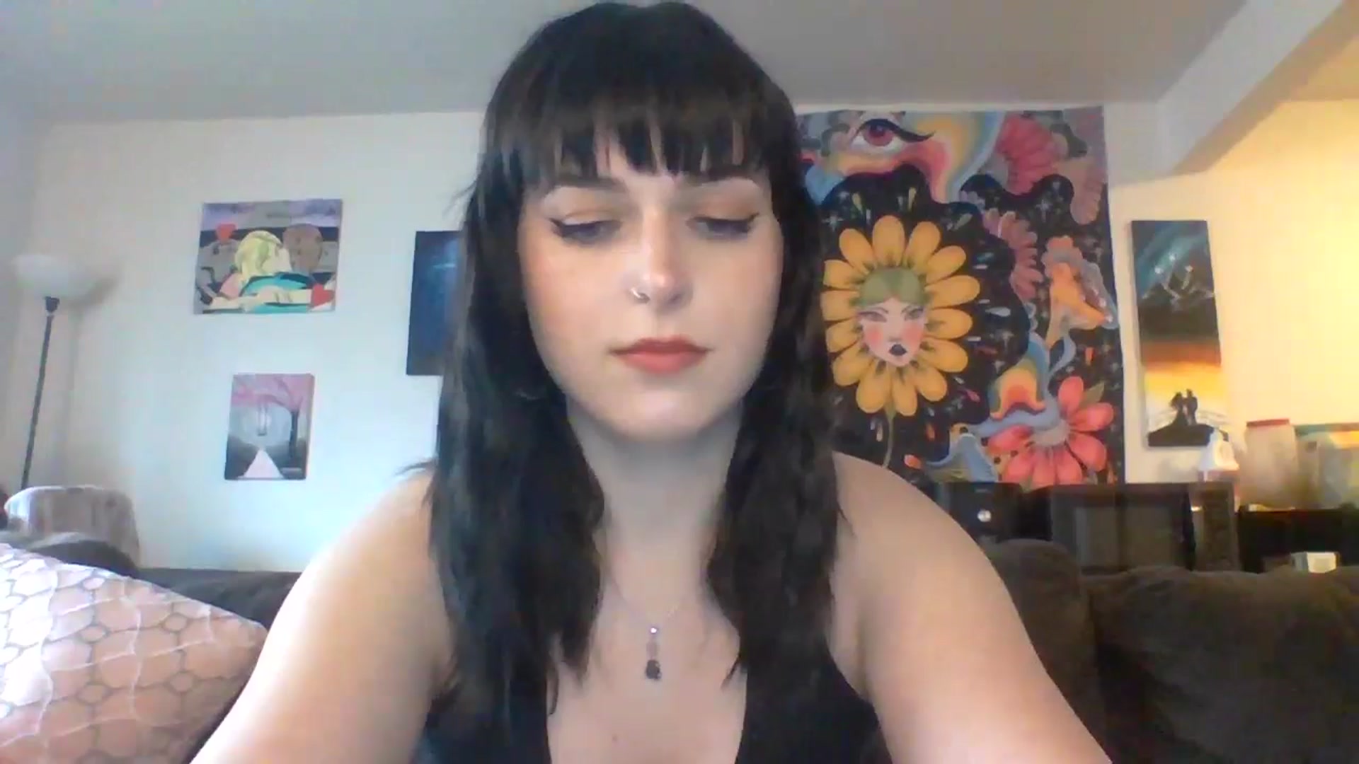 Gallery image thumbnail from AuroraLightz's myfreecams stream on, 05/21/2025, 20:08 image 8 of 20