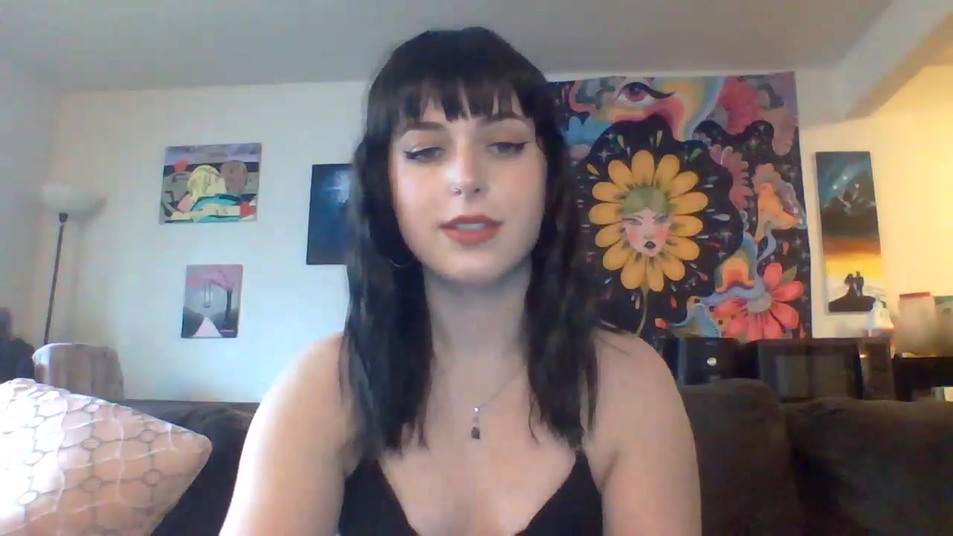 Gallery image thumbnail from AuroraLightz's myfreecams stream on, 05/21/2025, 20:08 image 13 of 20