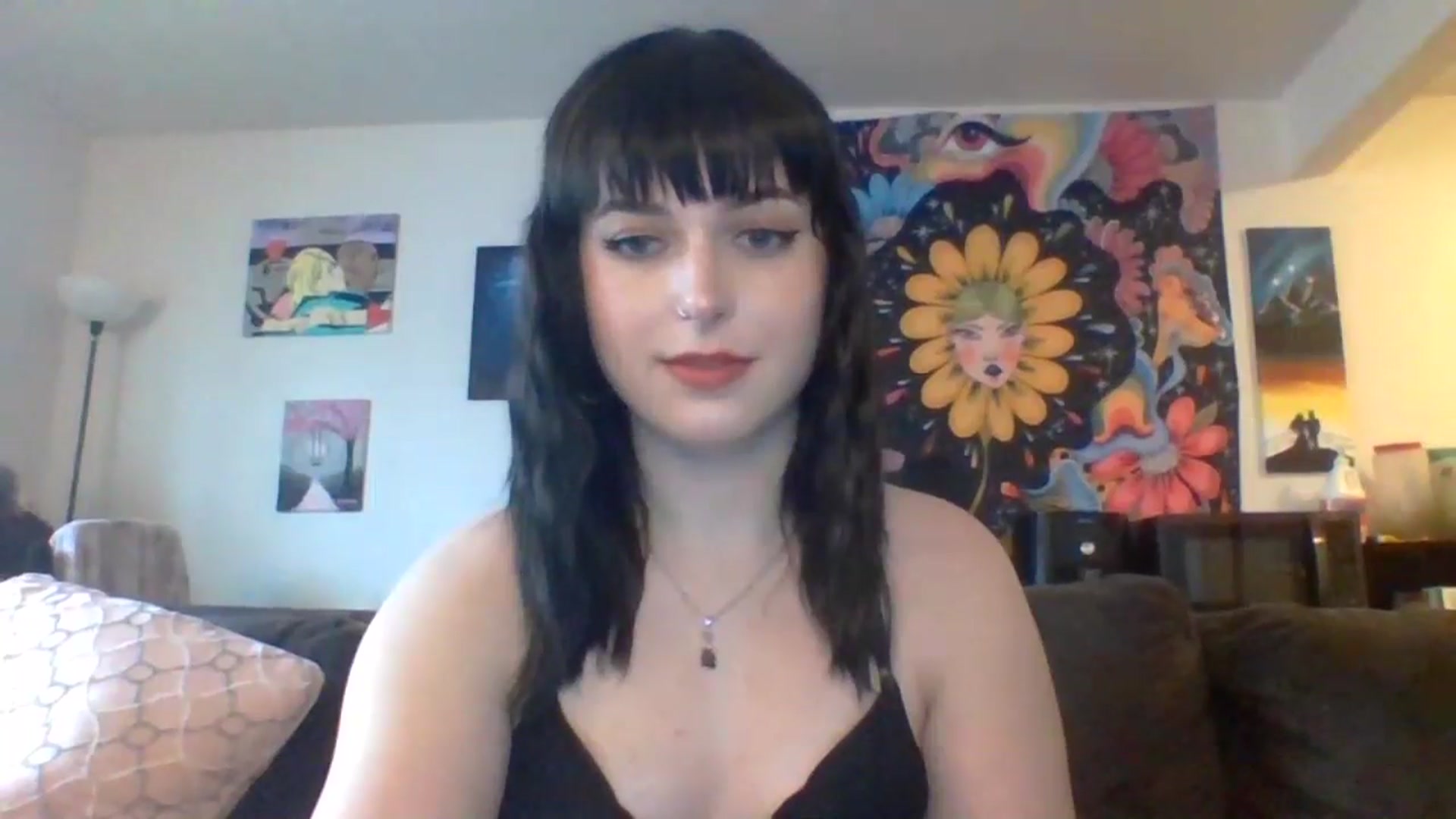 Gallery image thumbnail from AuroraLightz's myfreecams stream on, 05/21/2025, 20:08 image 15 of 20