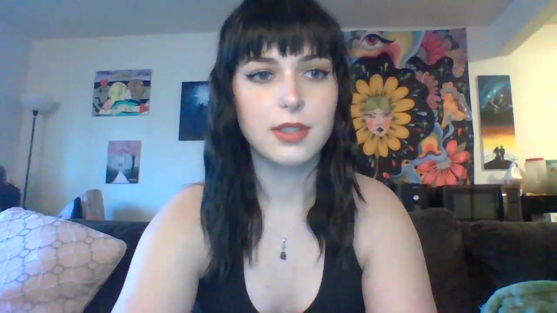 Gallery image thumbnail from AuroraLightz's myfreecams stream on, 05/21/2025, 22:38 image 14 of 20