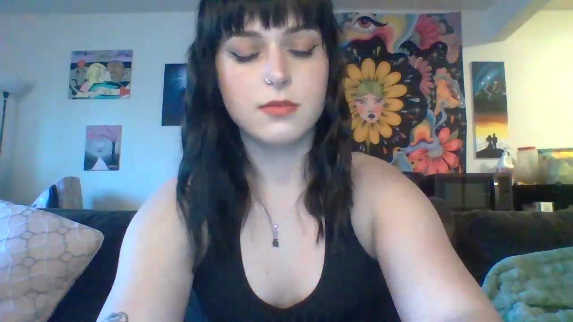 Gallery image thumbnail from AuroraLightz's myfreecams stream on, 05/21/2025, 22:38 image 11 of 20