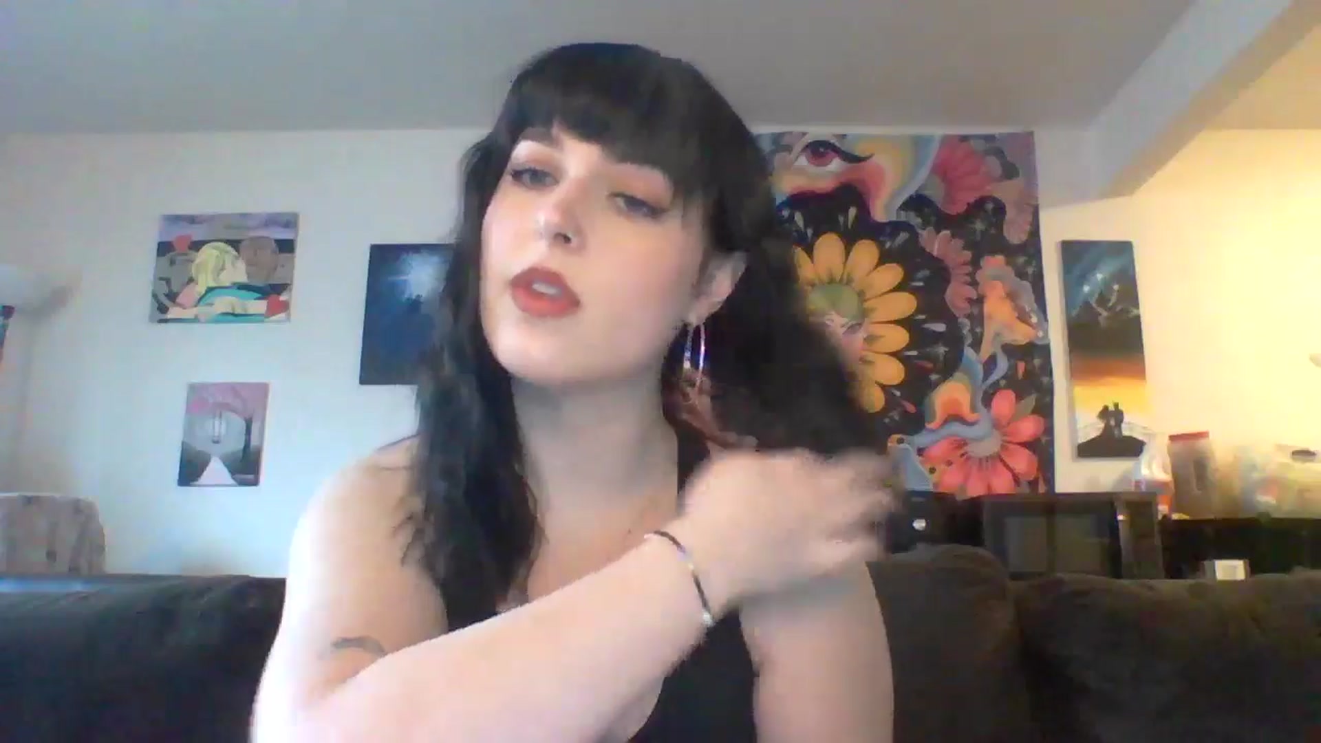 Gallery image thumbnail from AuroraLightz's myfreecams stream on, 05/29/2025, 17:55 image 7 of 20