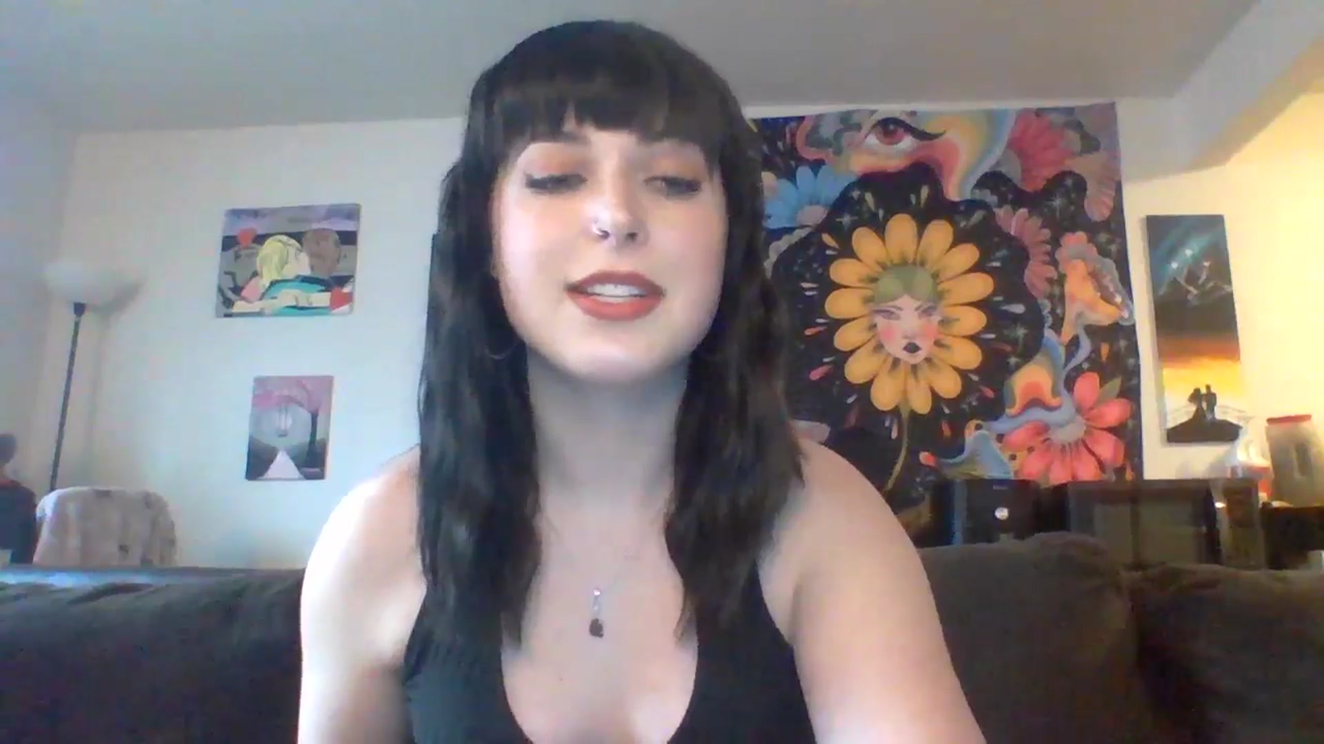 Gallery image thumbnail from AuroraLightz's myfreecams stream on, 05/29/2025, 19:33 image 18 of 20