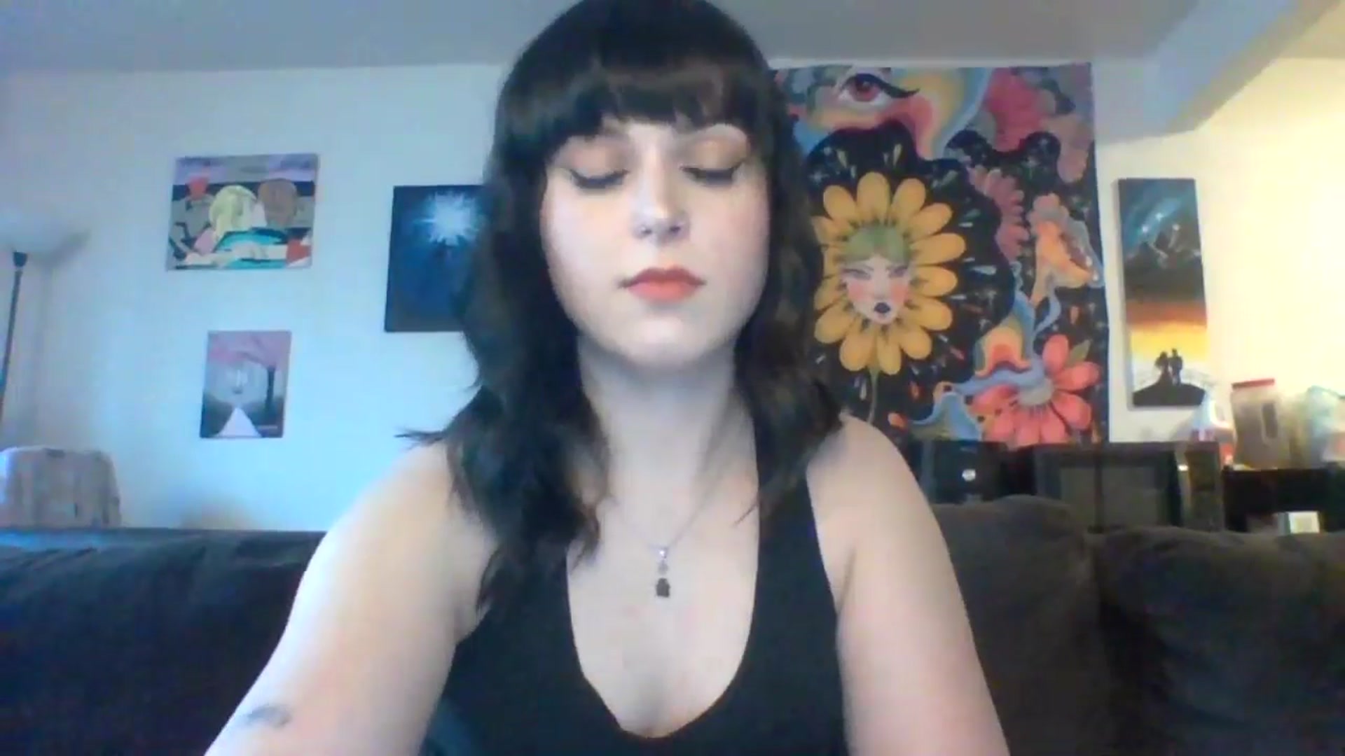 Gallery image thumbnail from AuroraLightz's myfreecams stream on, 05/30/2025, 19:12 image 15 of 20