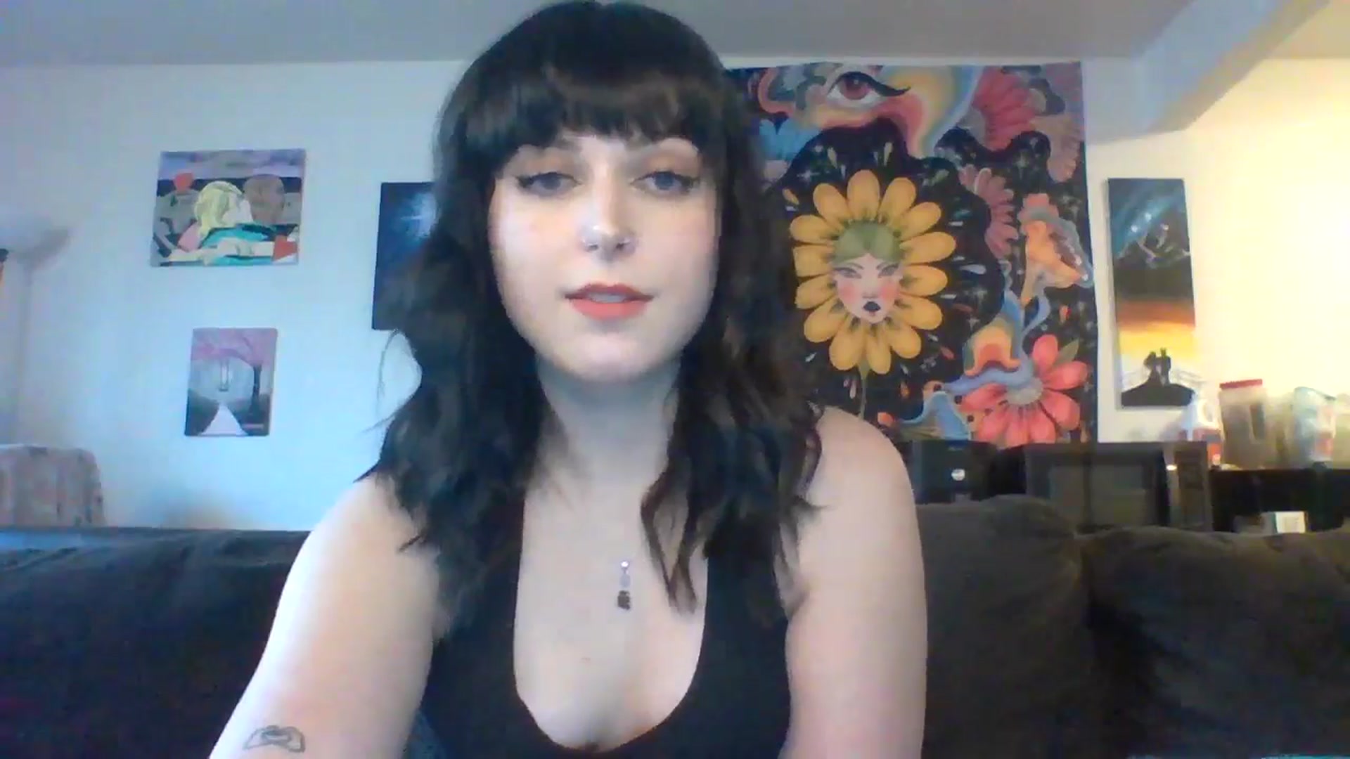 Gallery image thumbnail from AuroraLightz's myfreecams stream on, 05/30/2025, 19:12 image 6 of 20
