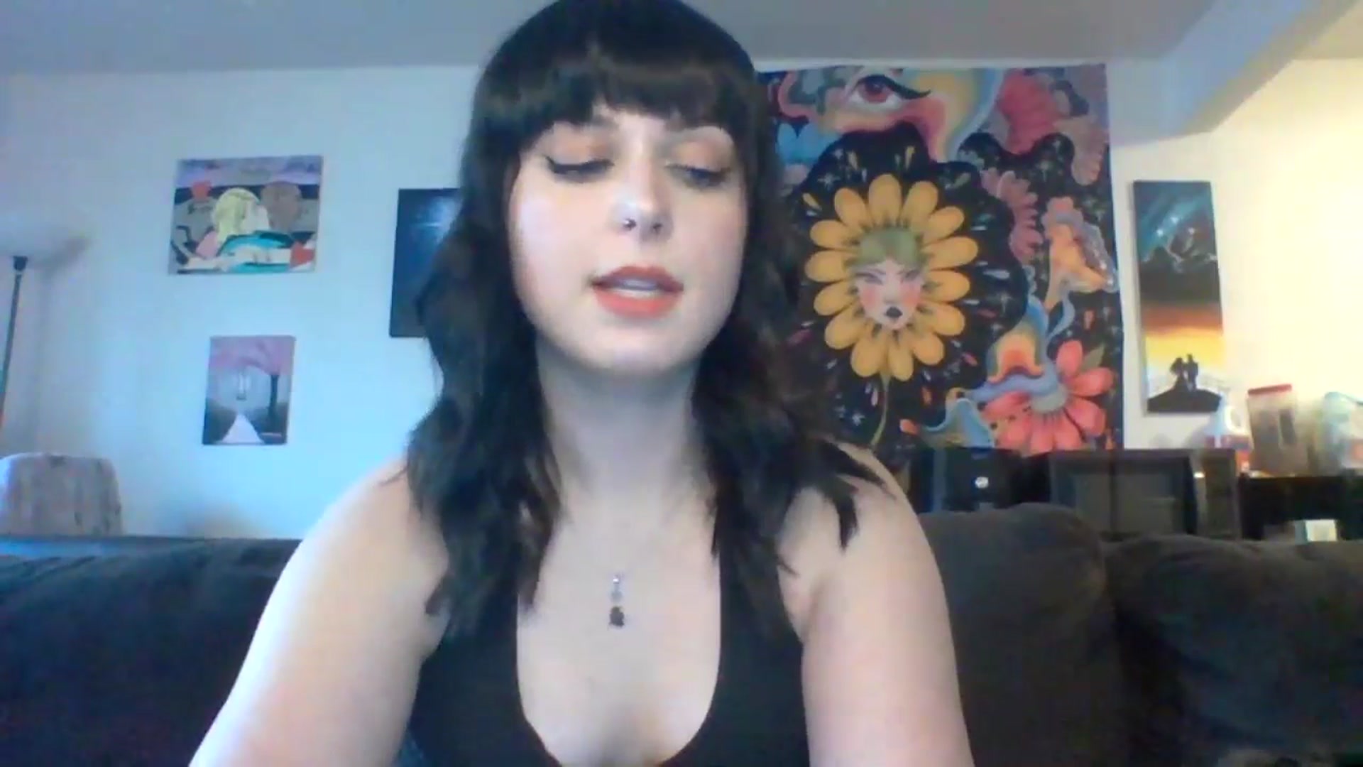 Gallery image thumbnail from AuroraLightz's myfreecams stream on, 05/30/2025, 19:12 image 14 of 20