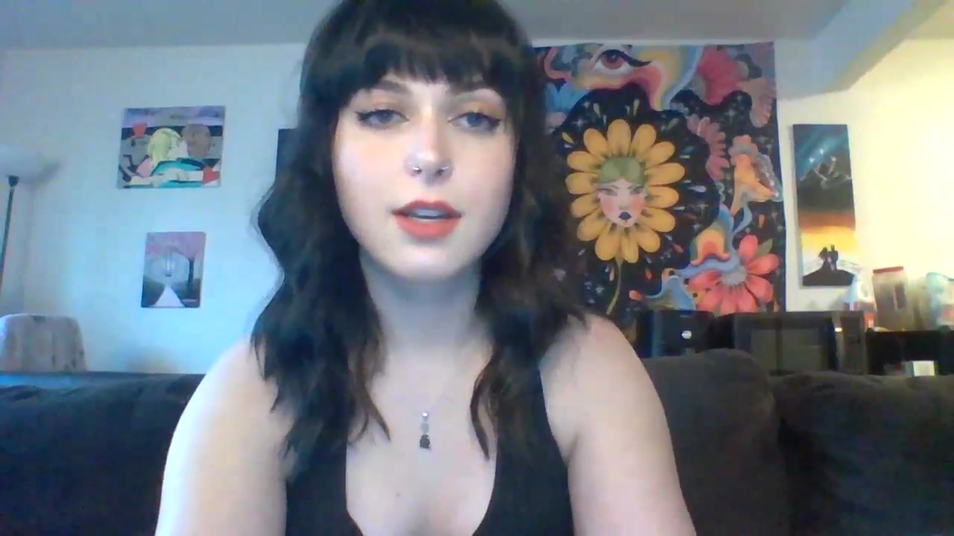 Gallery image thumbnail from AuroraLightz's myfreecams stream on, 05/30/2025, 19:50 image 19 of 20