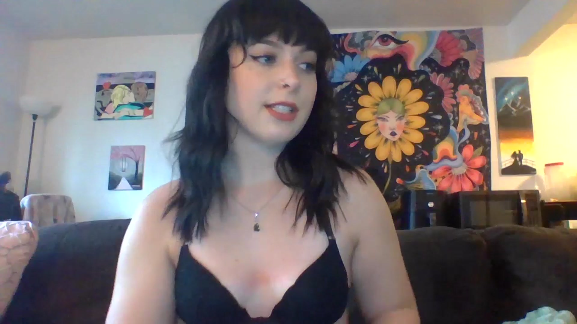 Gallery image thumbnail from AuroraLightz's myfreecams stream on, 06/13/2025, 19:09 image 11 of 20
