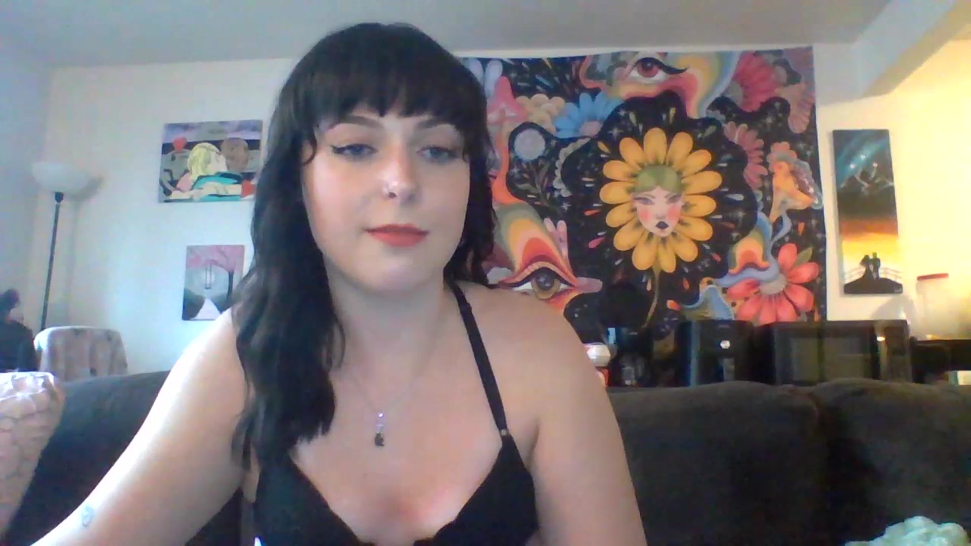 Gallery image thumbnail from AuroraLightz's myfreecams stream on, 06/13/2025, 19:09 image 18 of 20