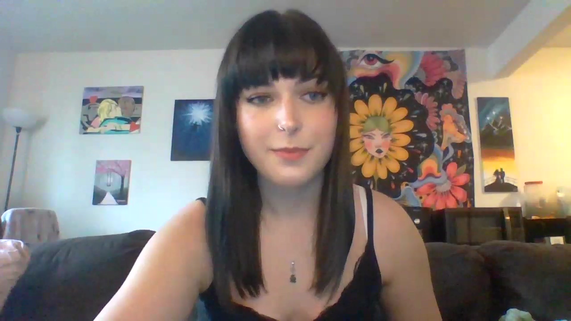 Gallery image thumbnail from AuroraLightz's myfreecams stream on, 06/17/2025, 17:33 image 2 of 20